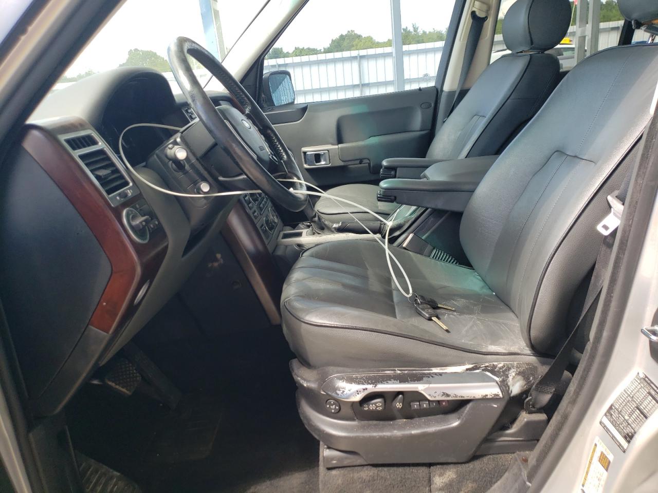 2005 Land Rover Range Rover Hse Silver vin: SALME11475A191761
