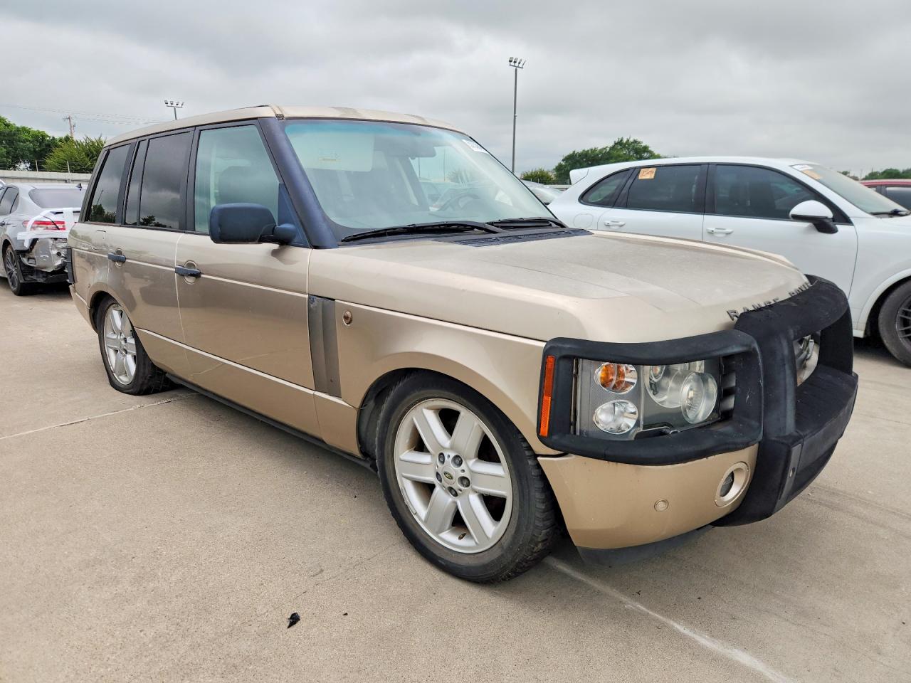 2003 Land Rover Range Rover Hse Gold vin: SALME11483A124471