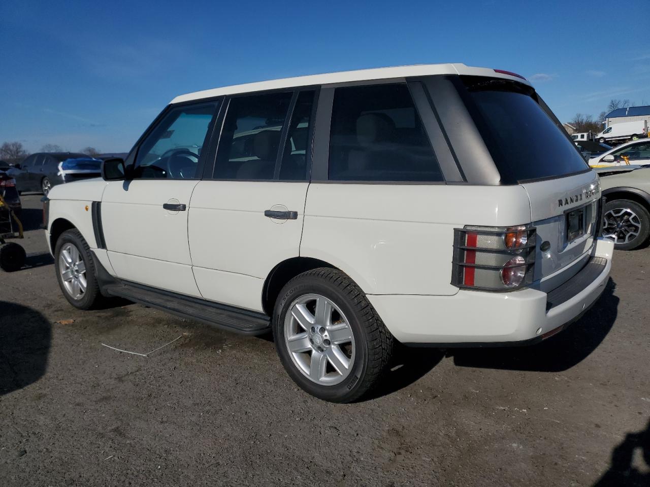 2004 Land Rover Range Rover Hse White vin: SALME11494A145525