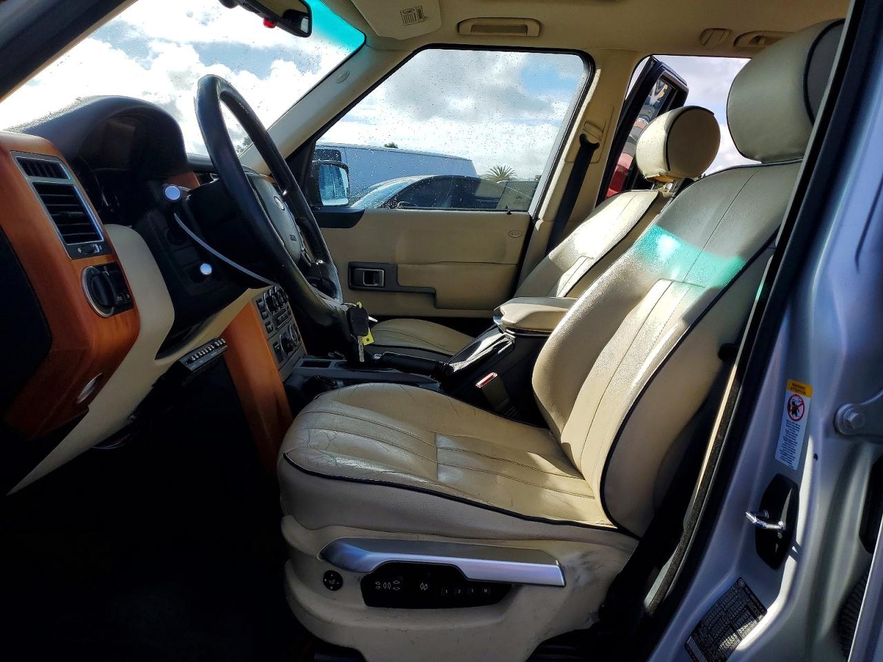 2005 Land Rover Range Rover Hse Серебряный vin: SALME114X5A191947