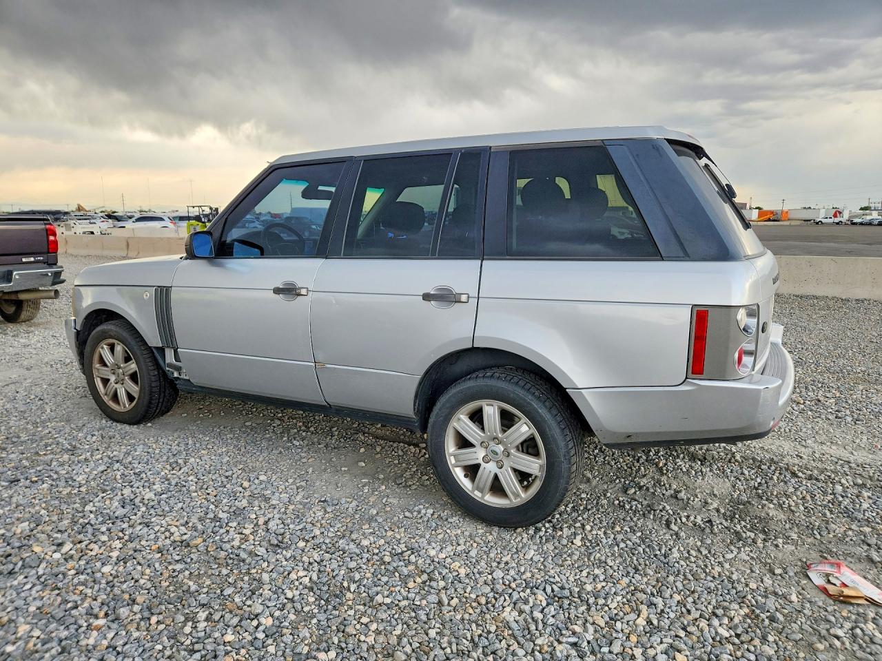 2006 Land Rover Range Rover Hse Silver vin: SALME15406A203647