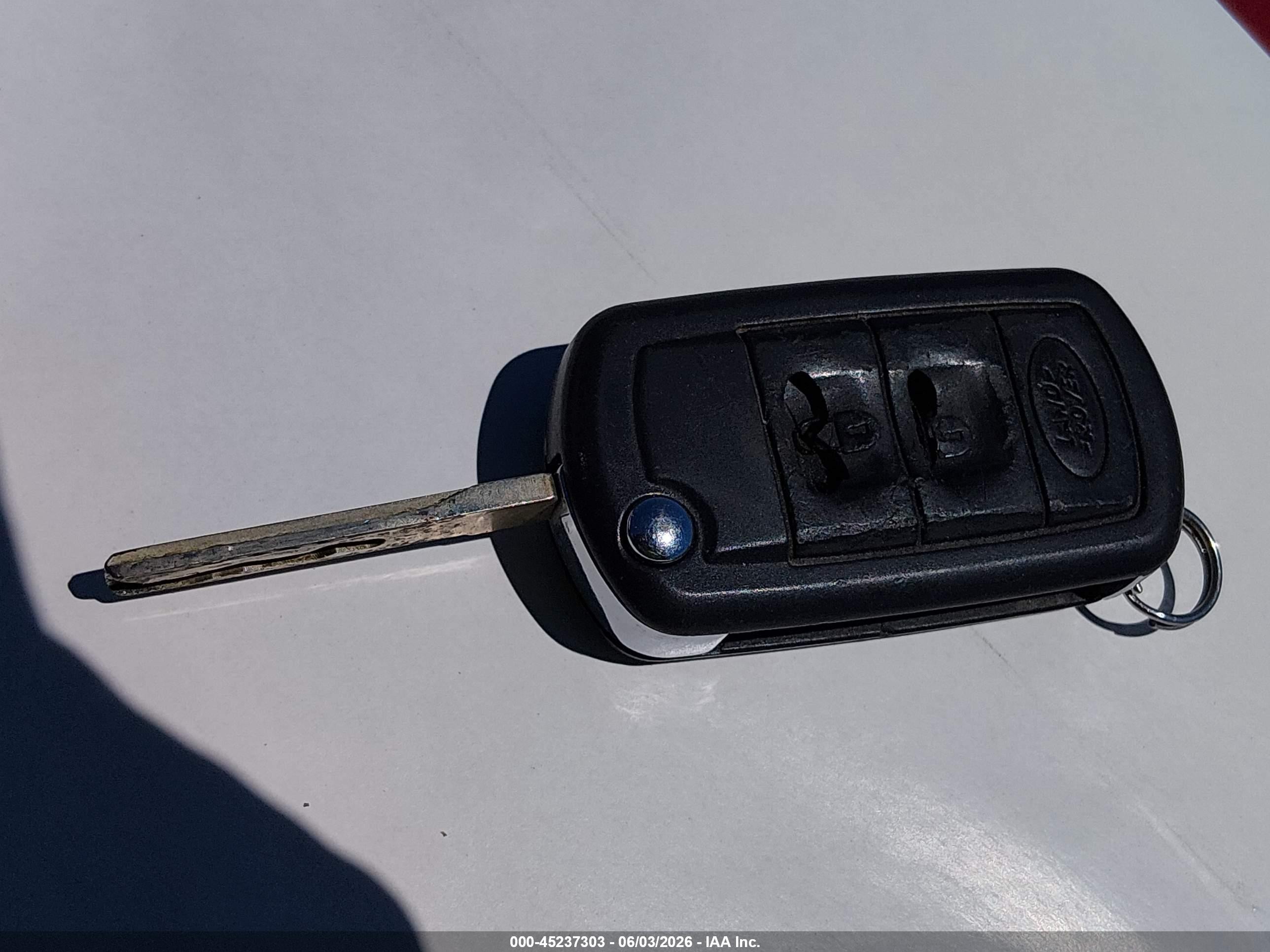 2007 Land Rover Range Rover Hse Серебряный vin: SALME15407A262070