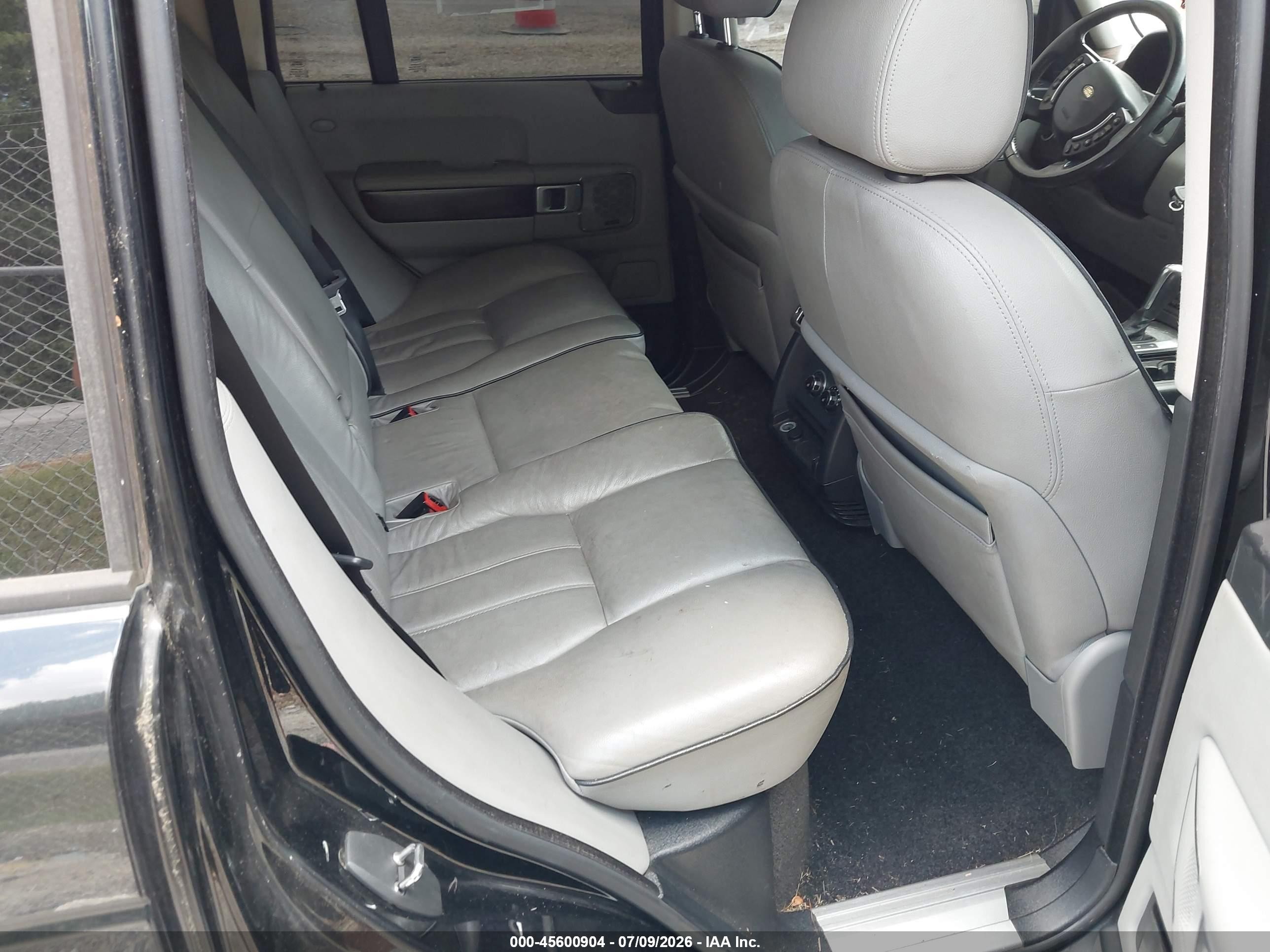 2008 Land Rover Range Rover Hse Black vin: SALME15418S291031