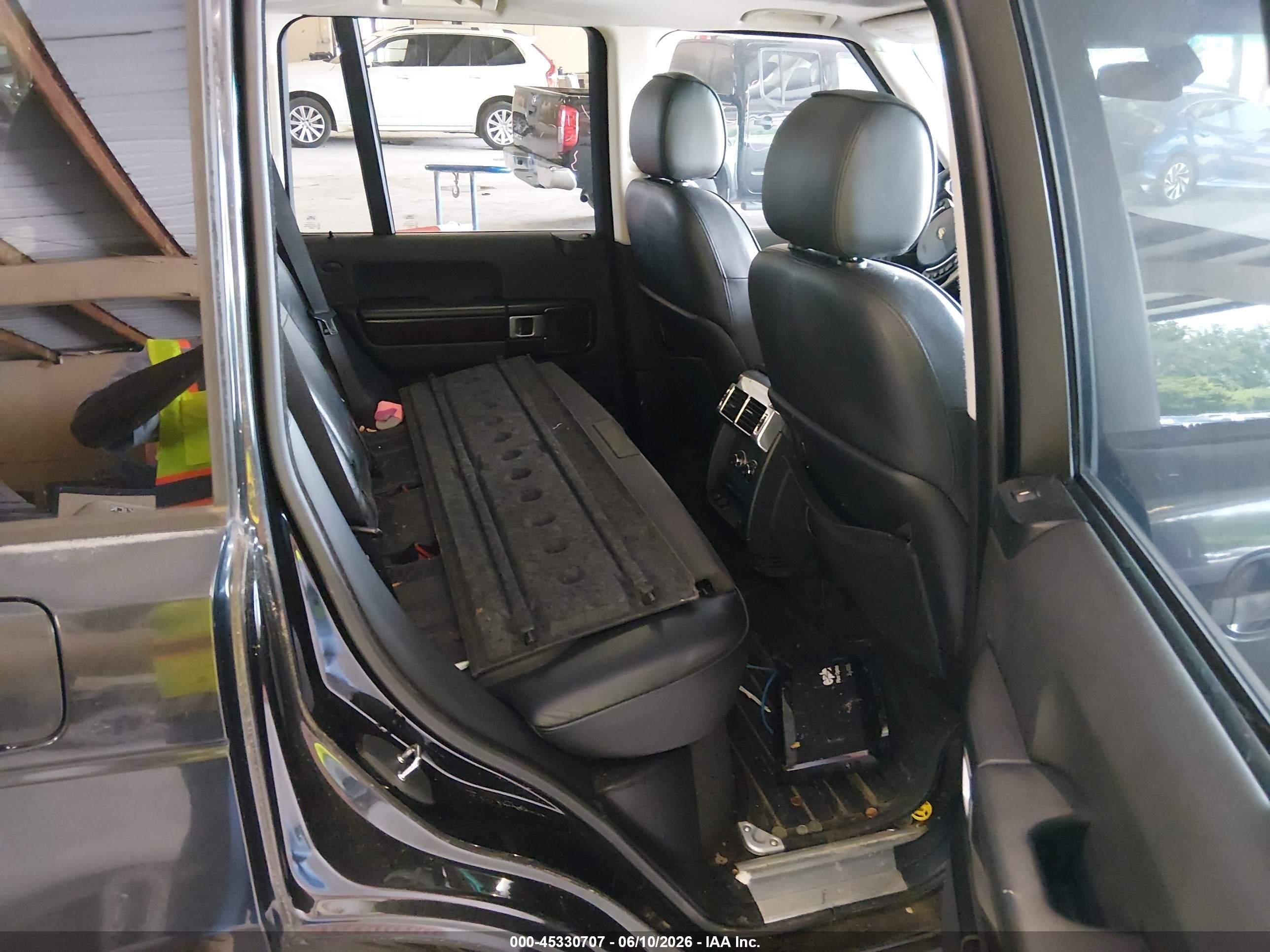 2008 Land Rover Range Rover Hse Black vin: SALME15428A294875