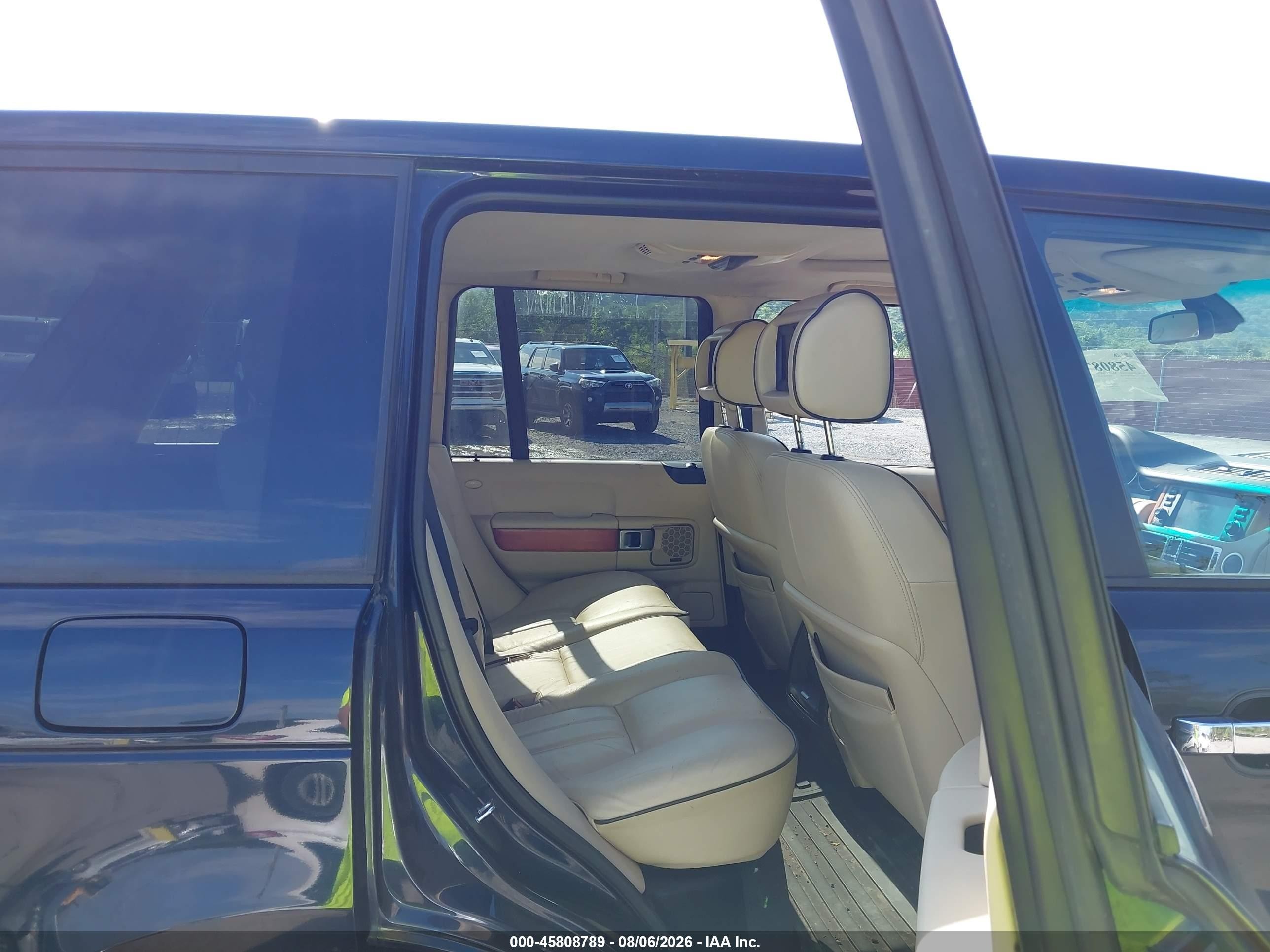2007 Land Rover Range Rover Hse Dark Blue vin: SALME15437A258059