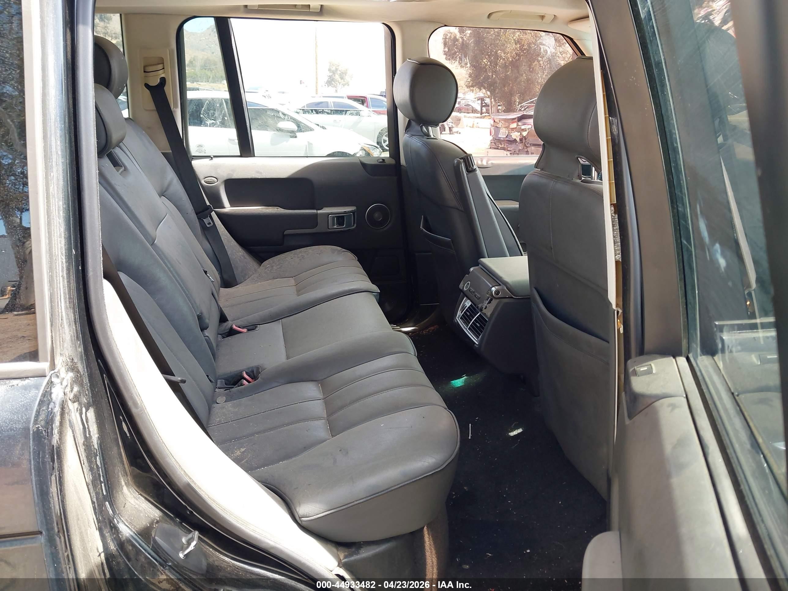 2006 Land Rover Range Rover Hse Black vin: SALME15446A217258