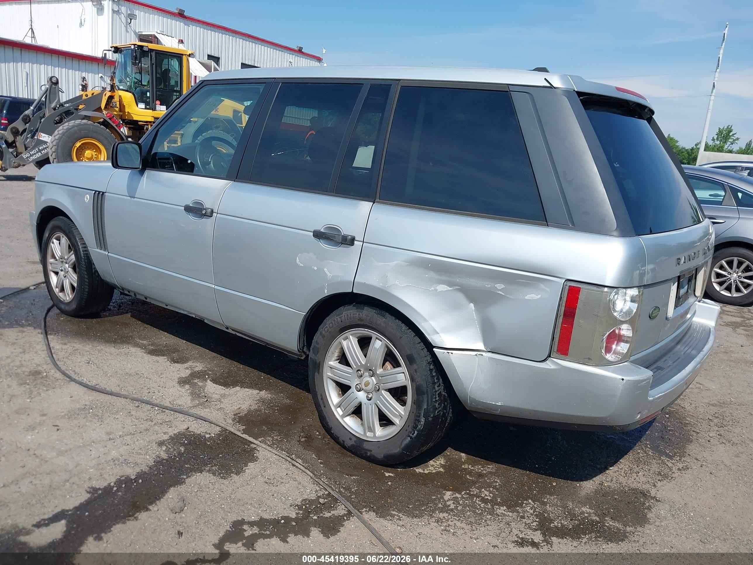 2007 Land Rover Range Rover Hse Silver vin: SALME15447A261469