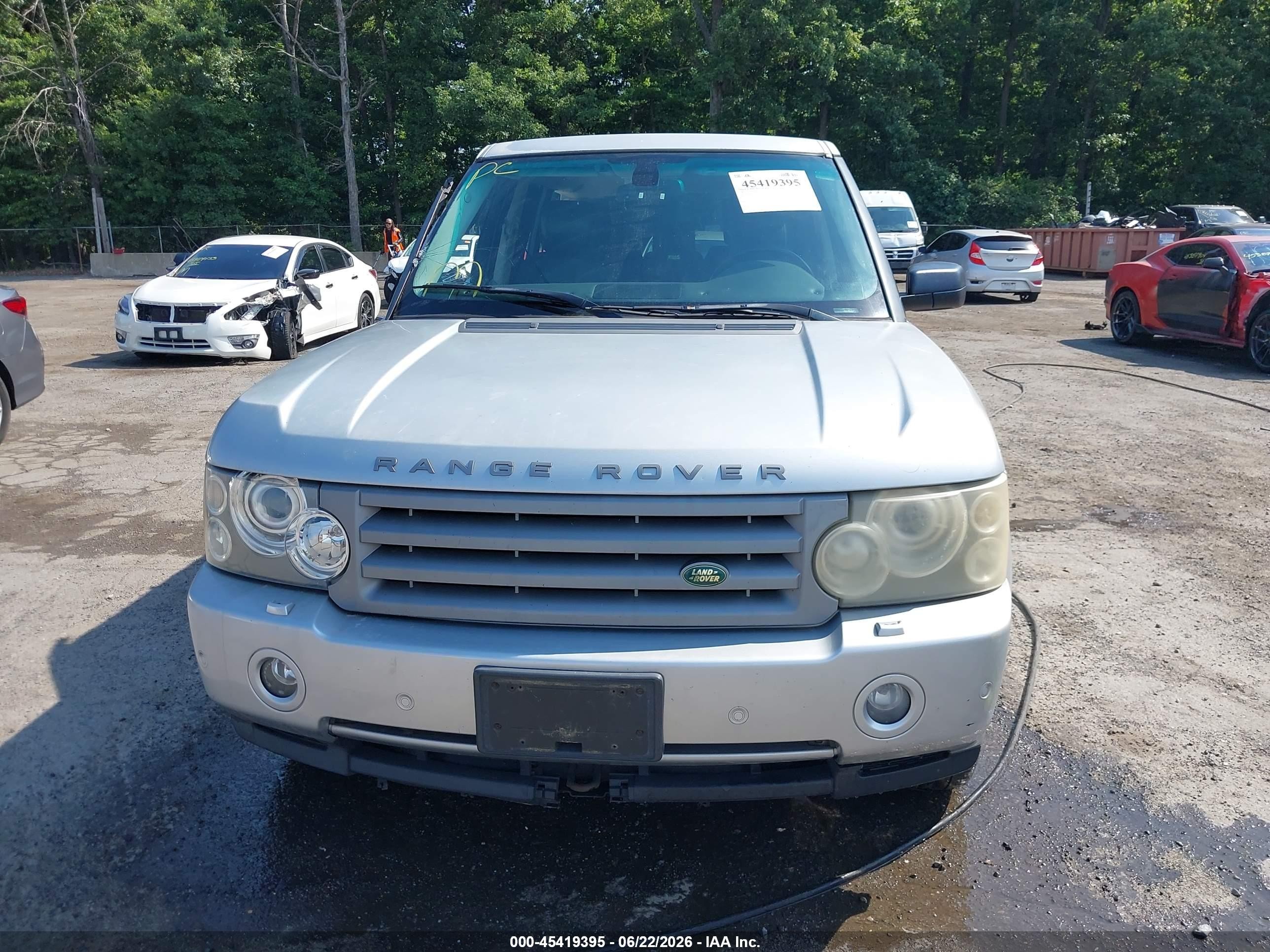 2007 Land Rover Range Rover Hse Silver vin: SALME15447A261469
