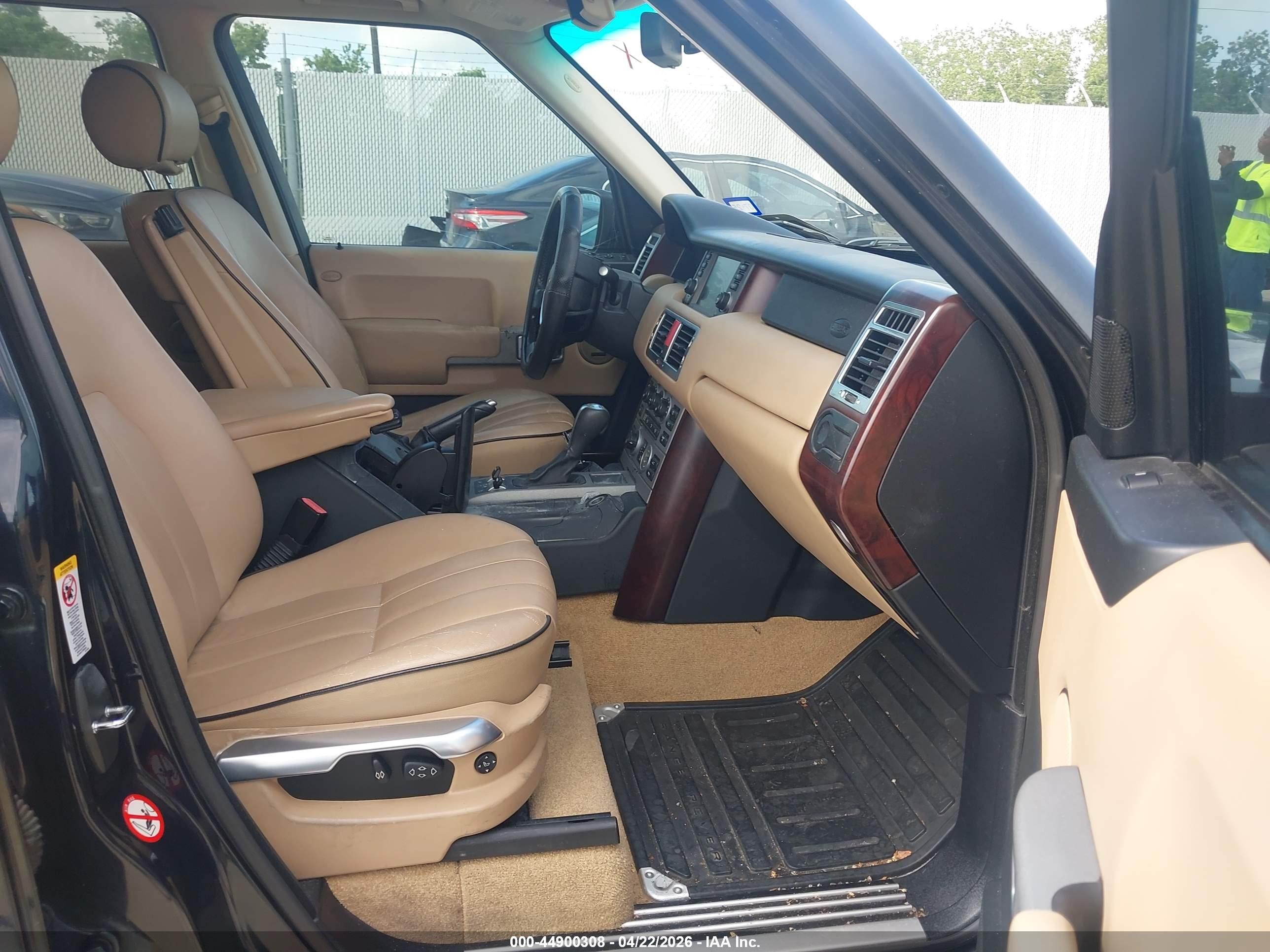2006 Land Rover Range Rover Hse Dark Blue vin: SALME15476A216198