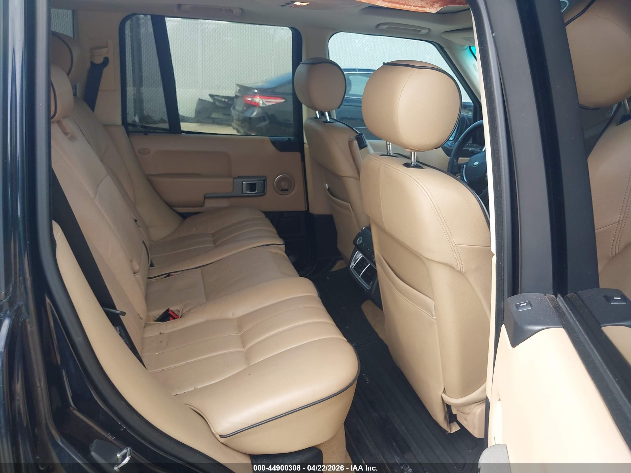 2006 Land Rover Range Rover Hse Dark Blue vin: SALME15476A216198