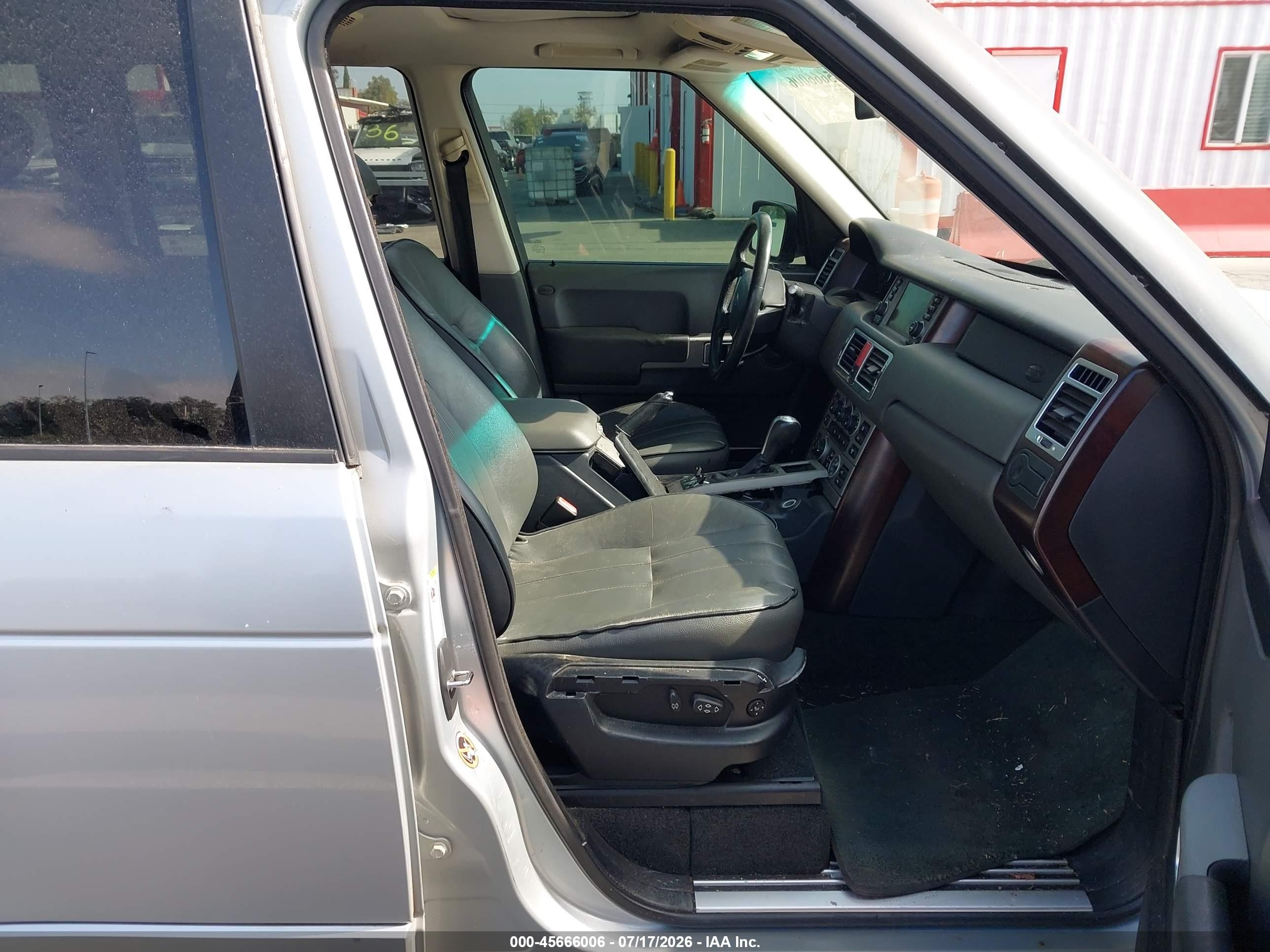 2006 Land Rover Range Rover Hse Silver vin: SALME15486A237691