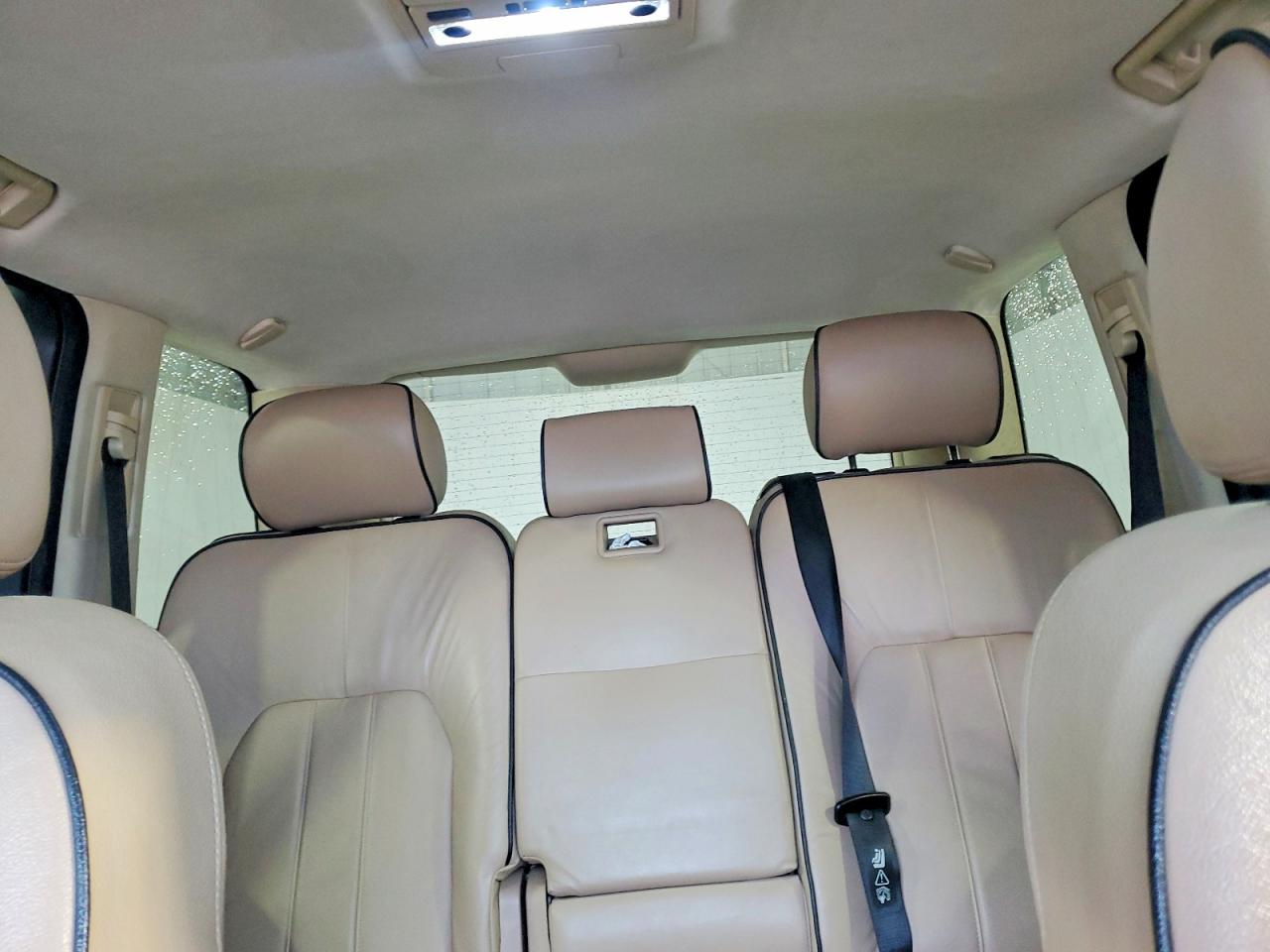 2008 Land Rover Range Rover Hse Blue vin: SALME15498A264059