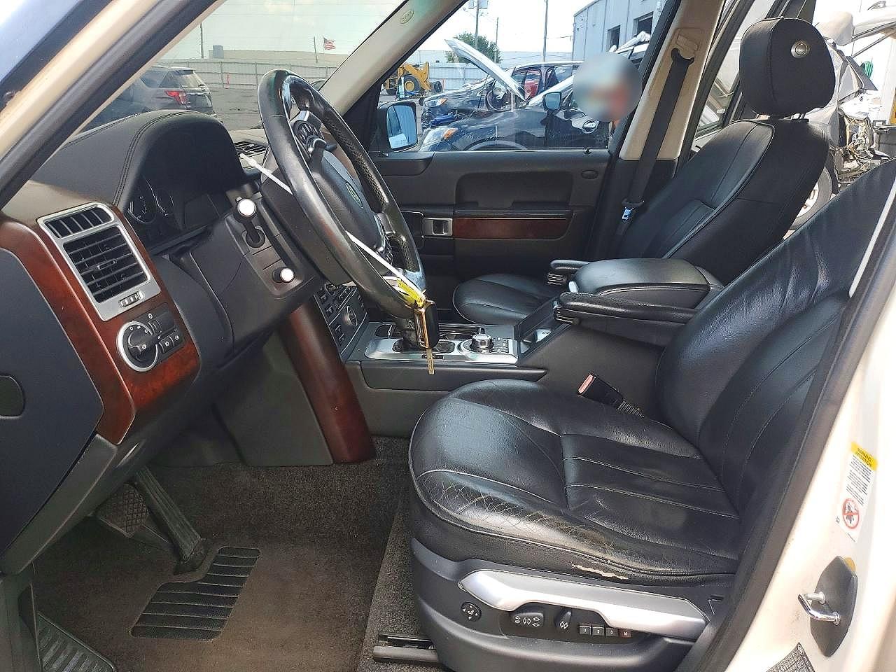2009 Land Rover Range Rover Hse White vin: SALME15499A306456
