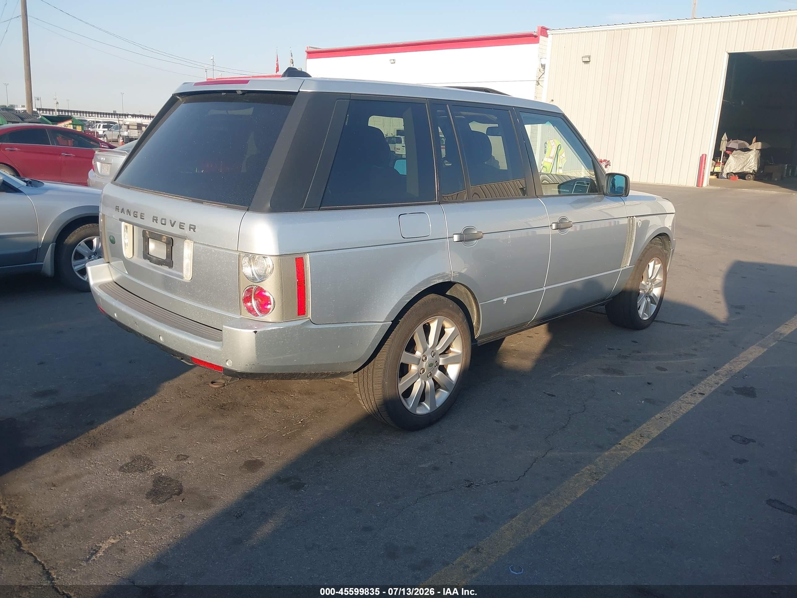 2007 Land Rover Range Rover Hse Серебряный vin: SALME154X7A246376