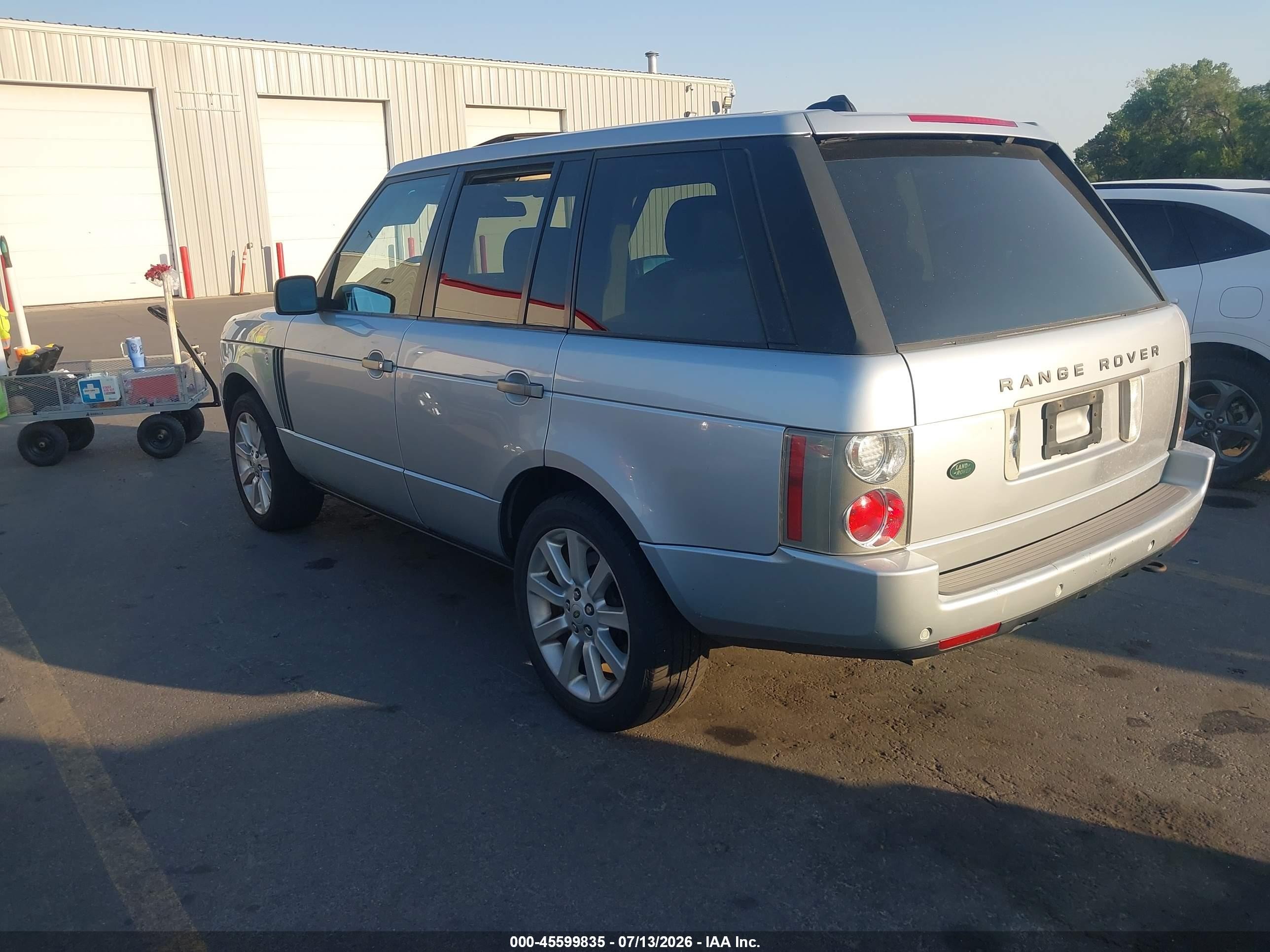 2007 Land Rover Range Rover Hse Серебряный vin: SALME154X7A246376