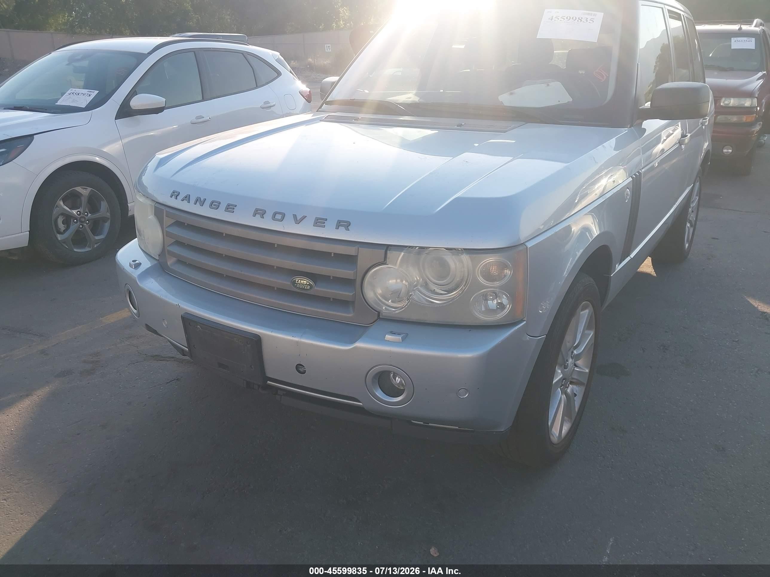 2007 Land Rover Range Rover Hse Серебряный vin: SALME154X7A246376