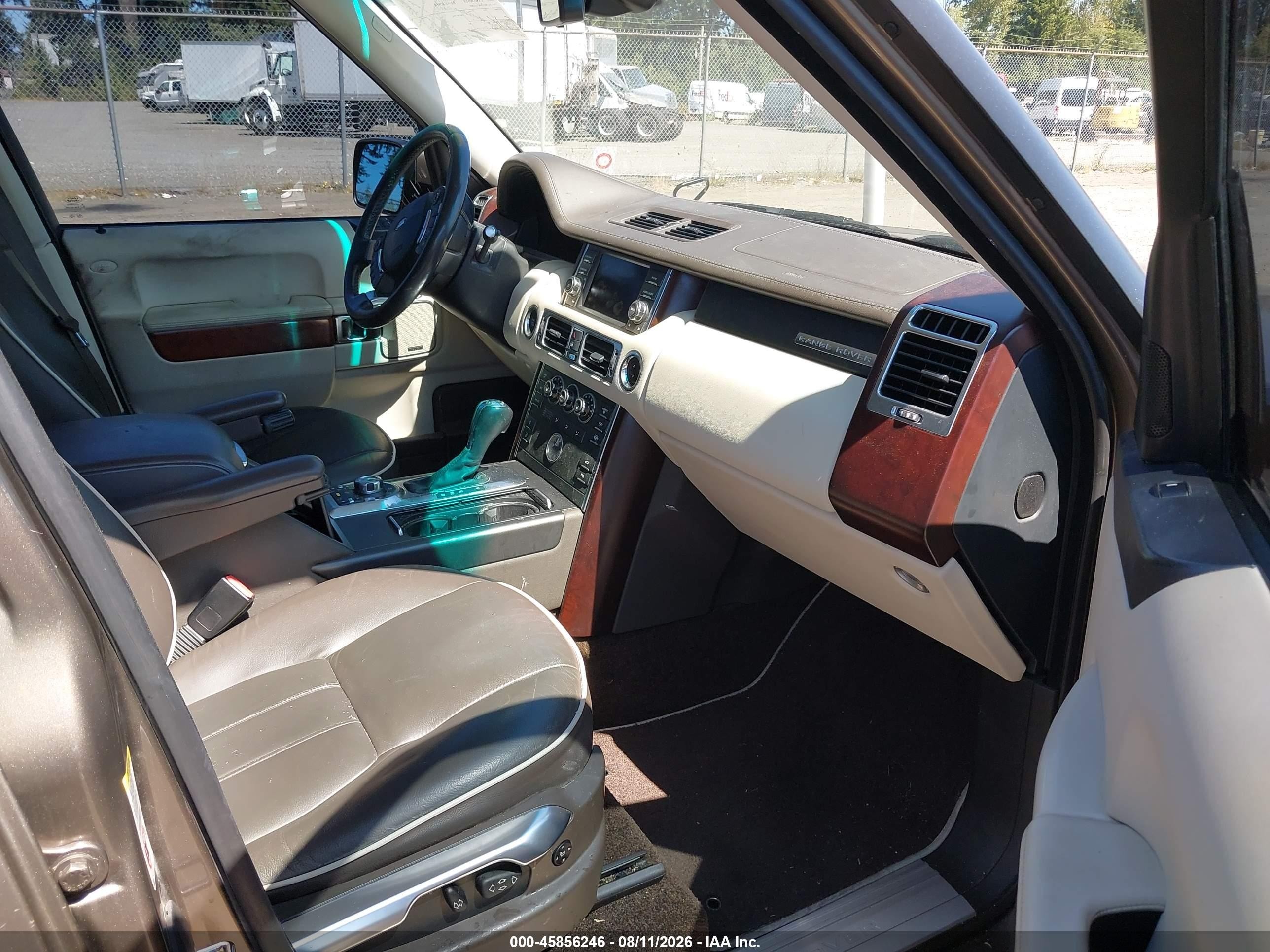 2012 Land Rover Range Rover Hse Gray vin: SALME1D40CA372869