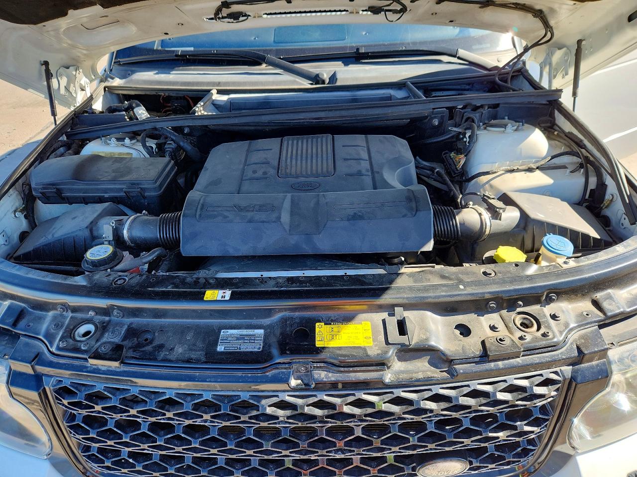 2012 Land Rover Range Rover Hse Белый vin: SALME1D47CA385750