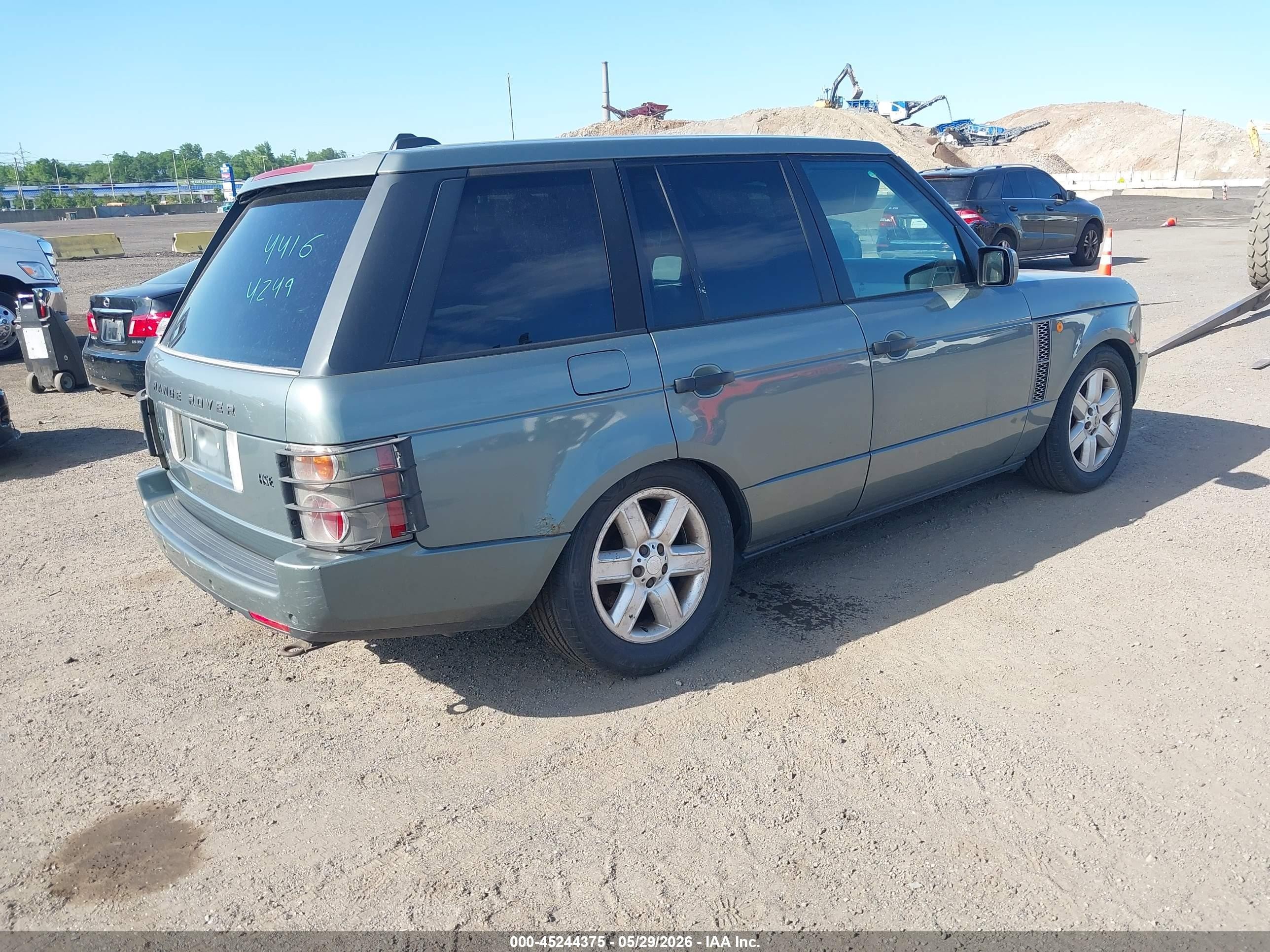 2005 Land Rover Range Rover Hse Gray vin: SALMF11425A190854