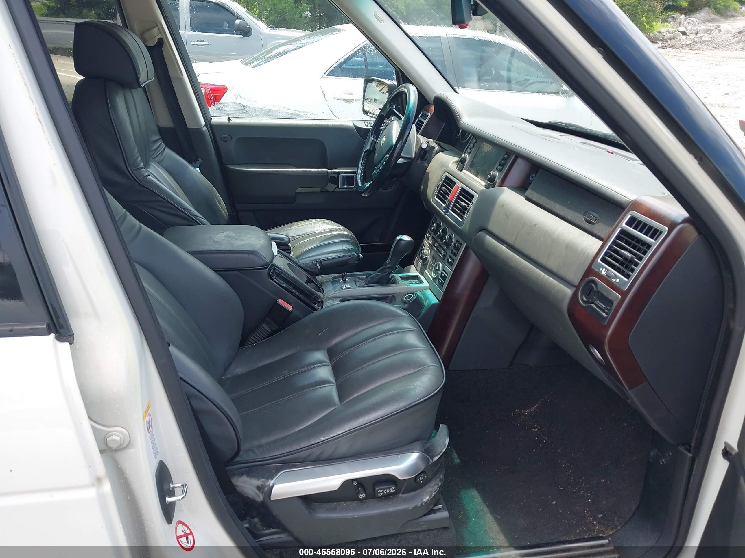 2005 Land Rover Range Rover Hse White vin: SALMF11475A196018