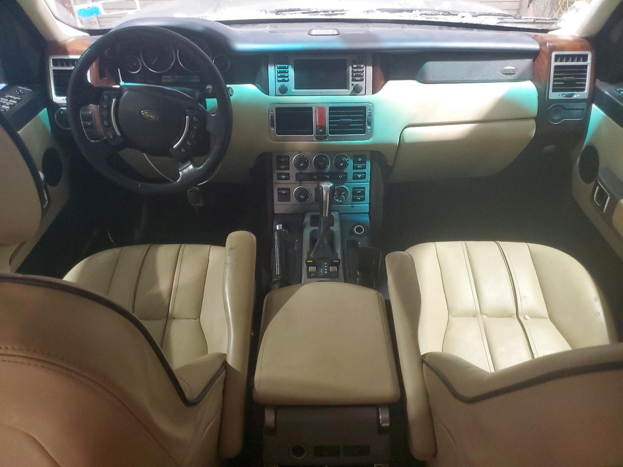 2004 Land Rover Range Rover Hse Silver vin: SALMF114X4A168115