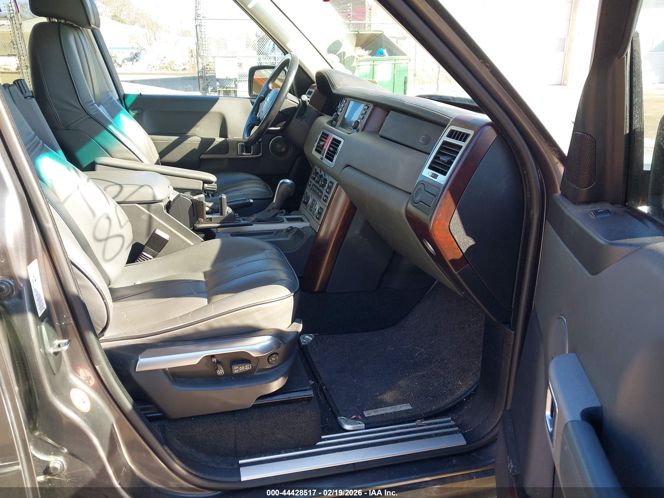 2005 Land Rover Range Rover Hse Gray vin: SALMF114X5A196949