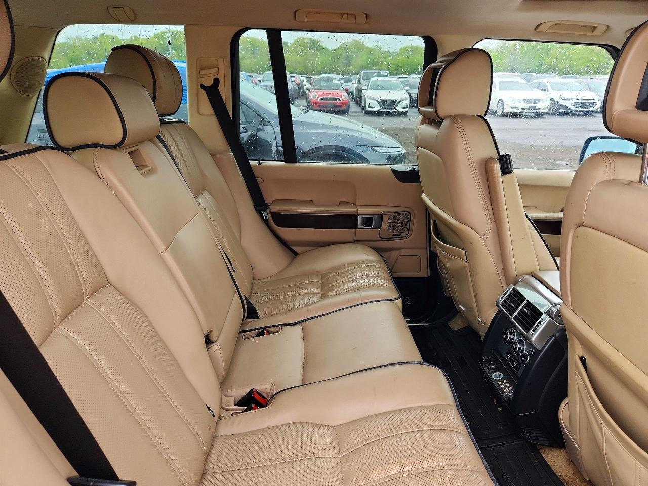 2009 Land Rover Range Rover Black vin: SALMF13439A303620