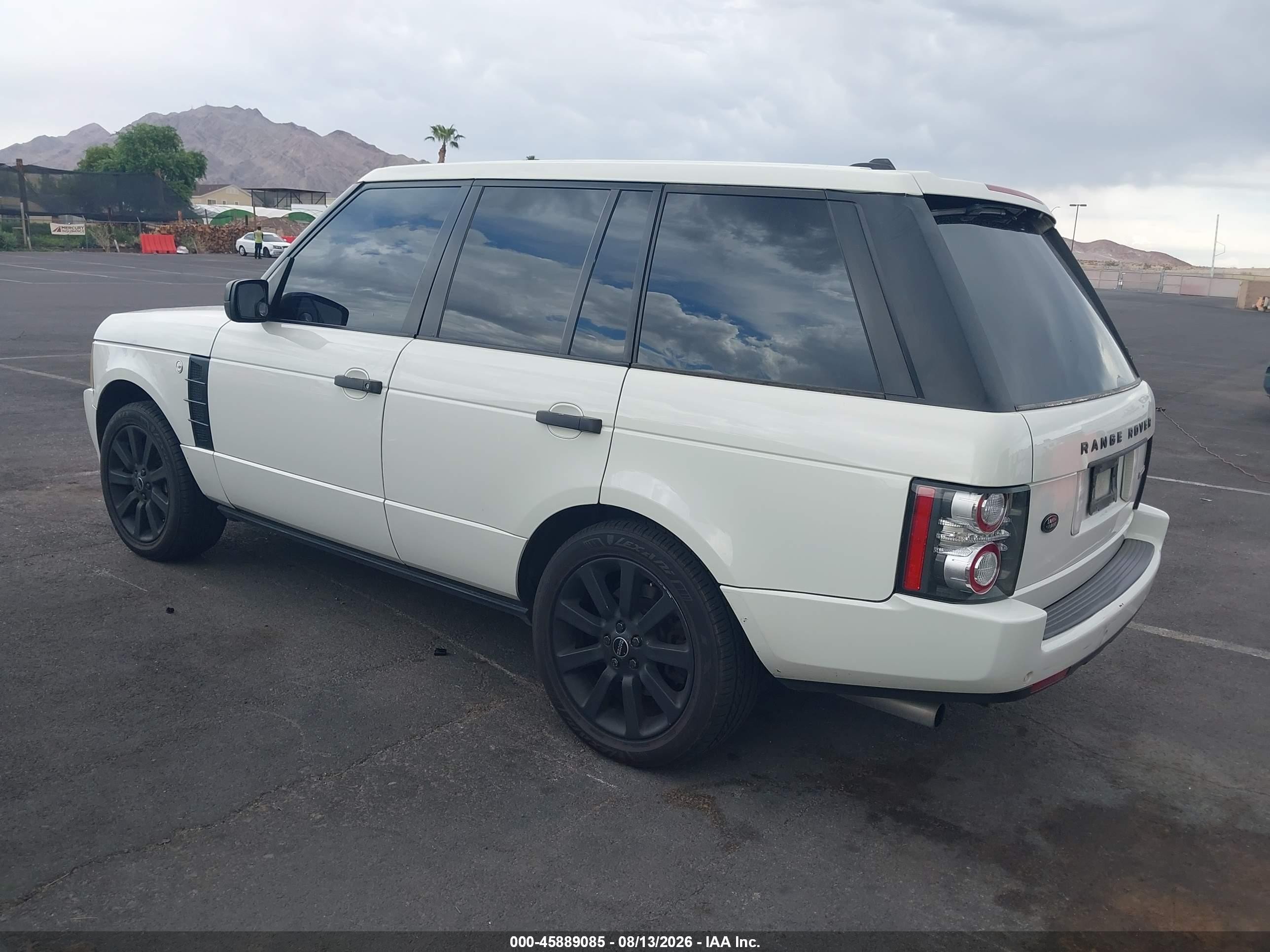 2006 Land Rover Range Rover Supercharged White vin: SALMF13466A235986