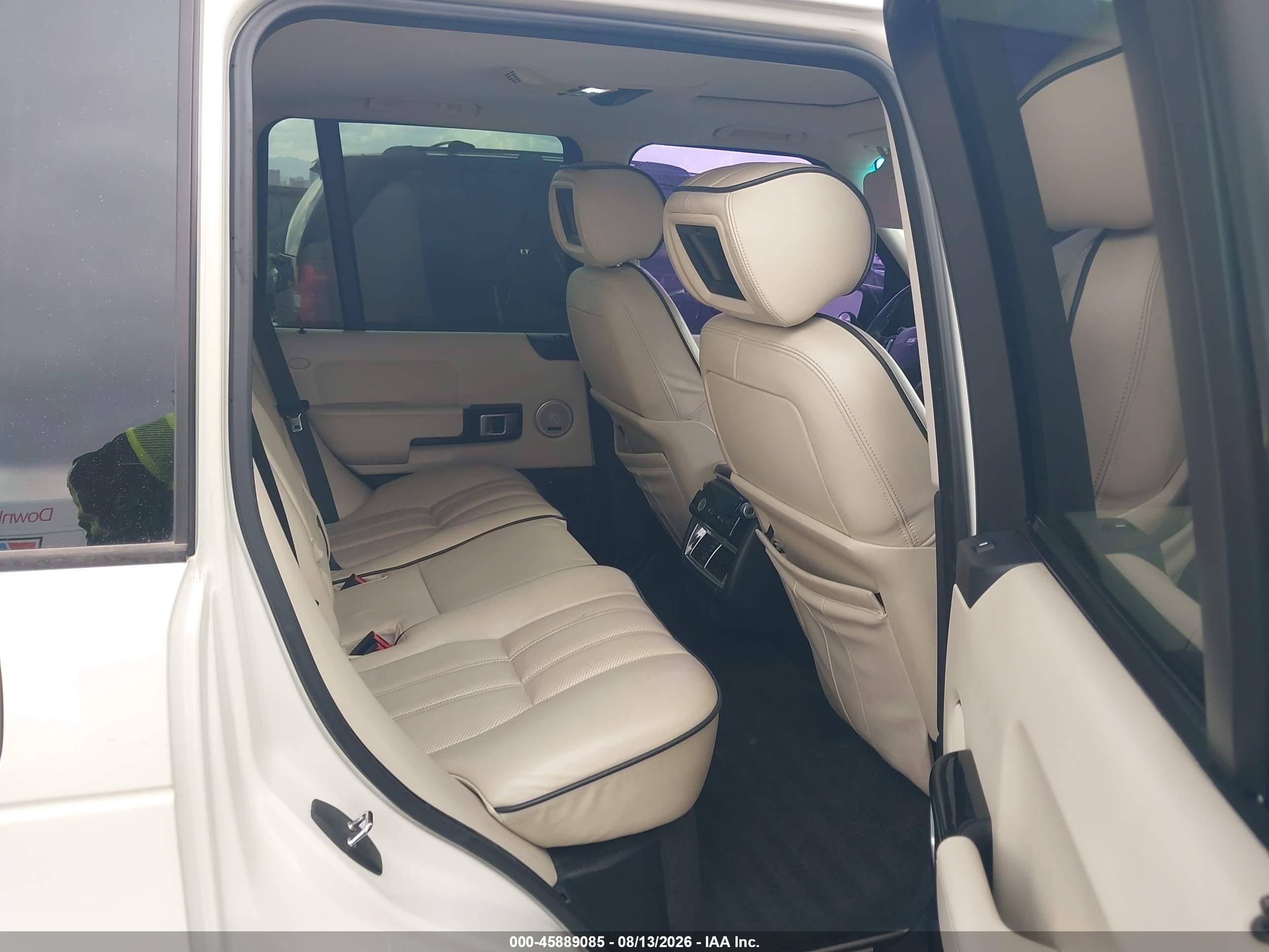 2006 Land Rover Range Rover Supercharged White vin: SALMF13466A235986
