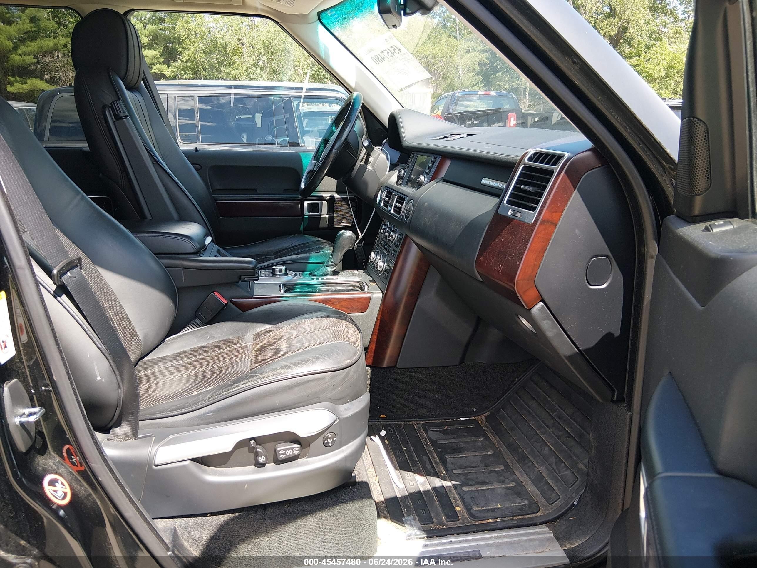 2008 Land Rover Range Rover Supercharged Black vin: SALMF134X8A276589