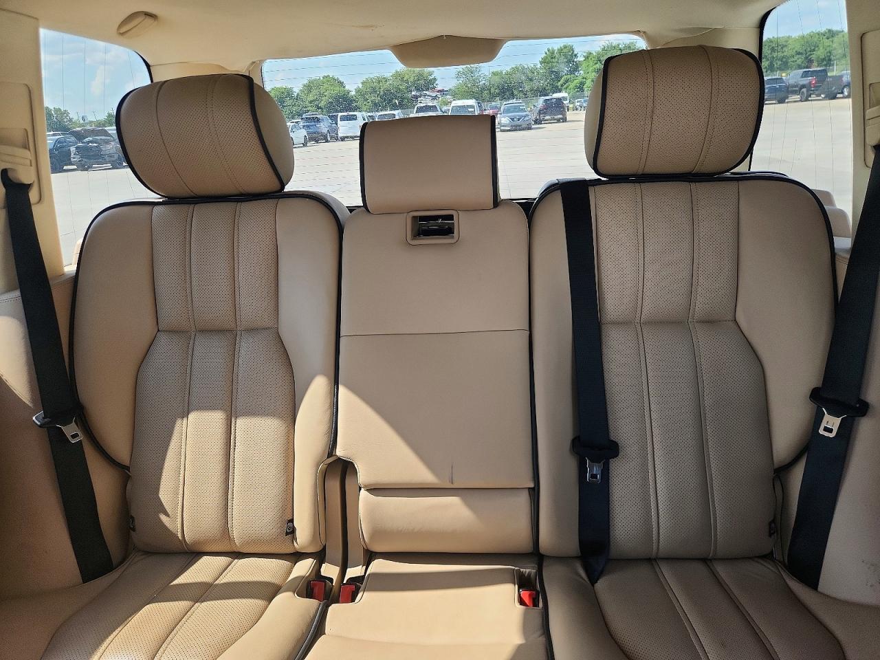 2007 Land Rover Range Rover Hse White vin: SALMF15437A242456