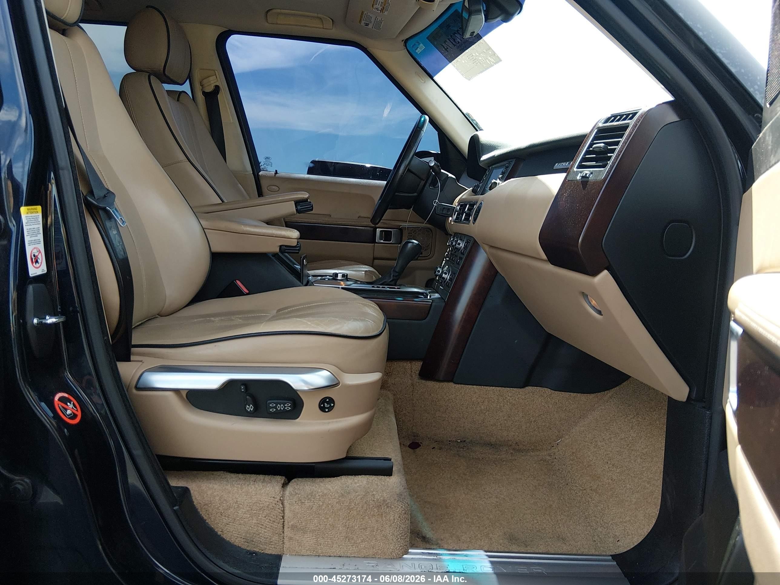 2008 Land Rover Range Rover Hse Blue vin: SALMF15438A288077