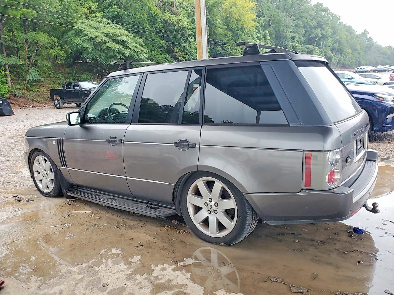 2007 Land Rover Range Rover Hse Gray vin: SALMF15447A240635