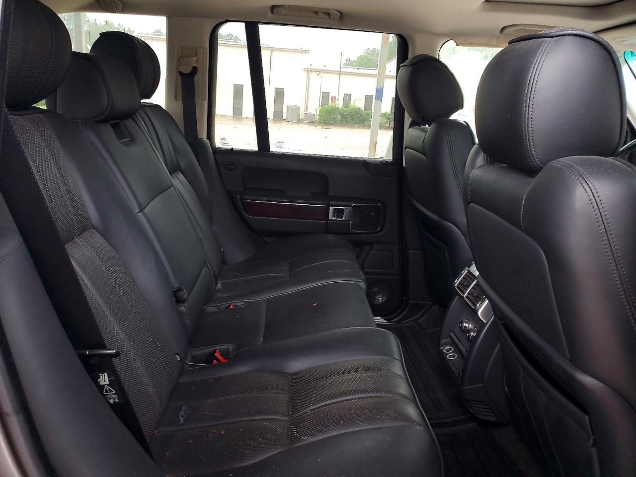2007 Land Rover Range Rover Hse Gray vin: SALMF15447A240635