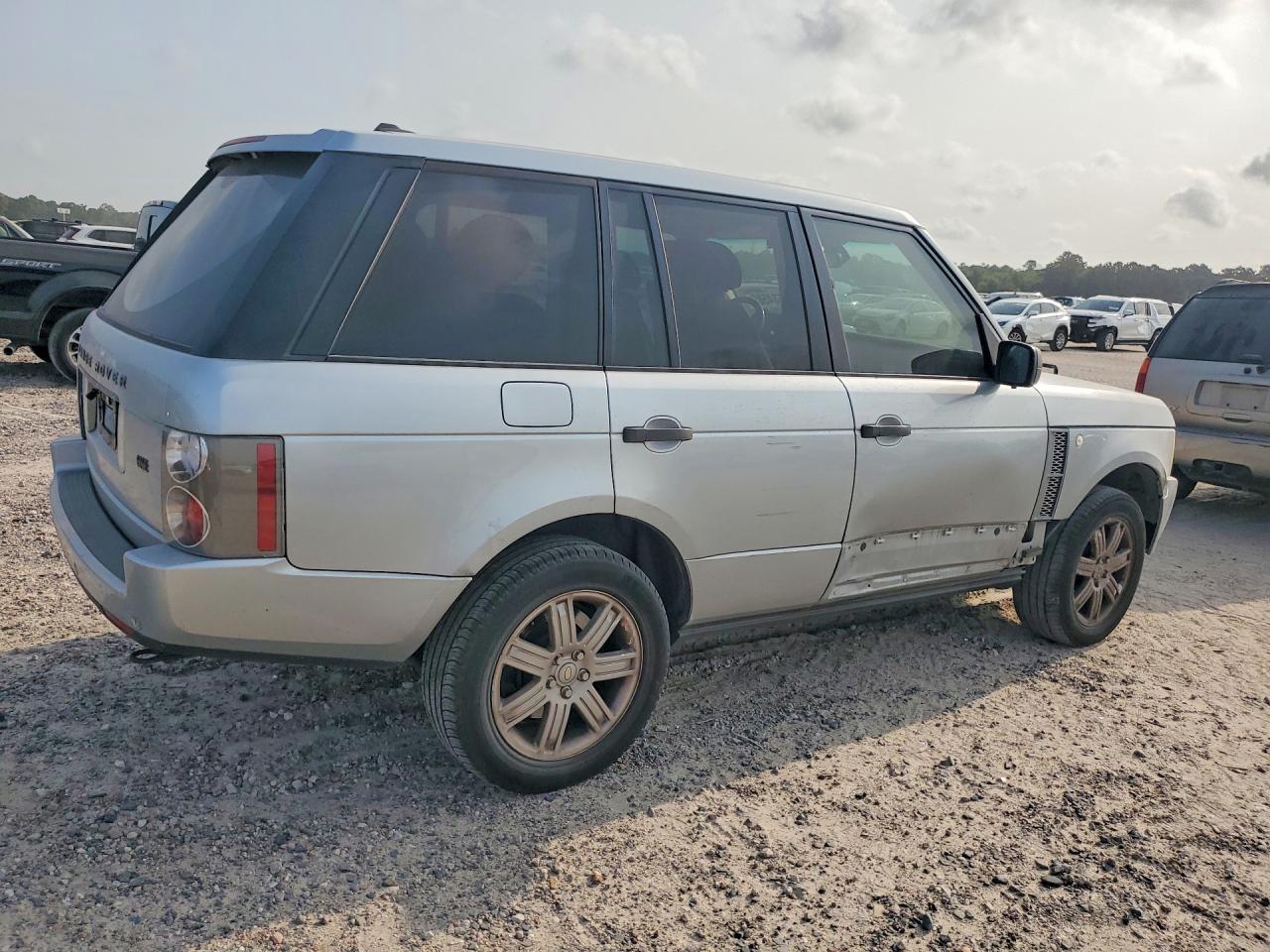 2006 Land Rover Range Rover Hse Silver vin: SALMF15476A235296