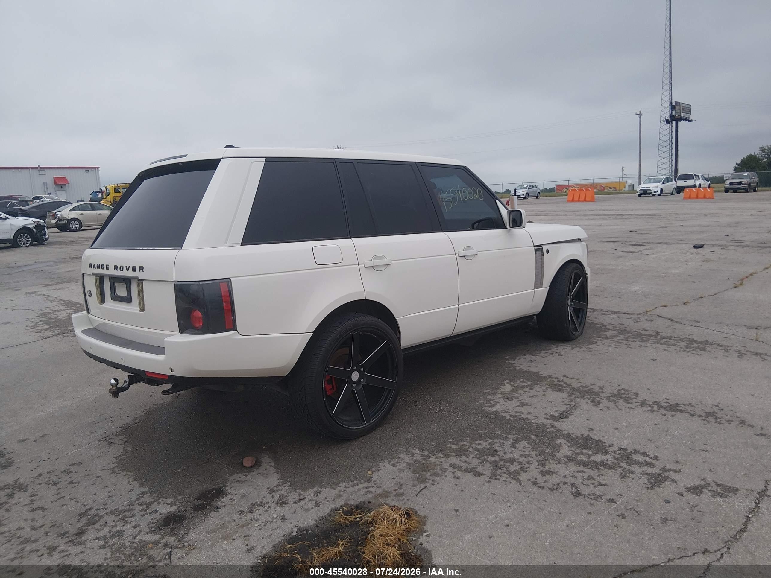 2006 Land Rover Range Rover Hse White vin: SALMF15486A229846