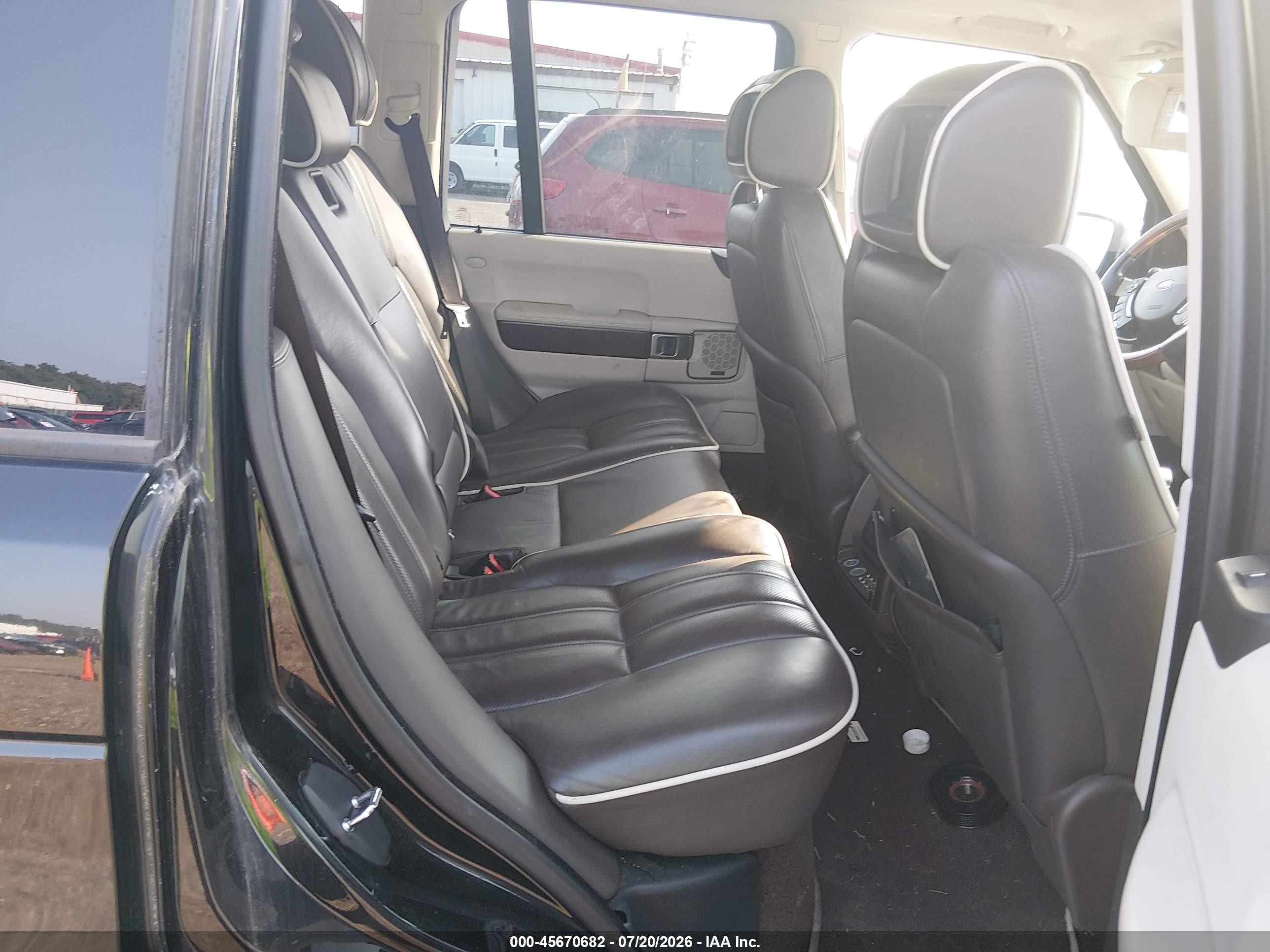 2011 Land Rover Range Rover Hse Black vin: SALMF1D41BA348320