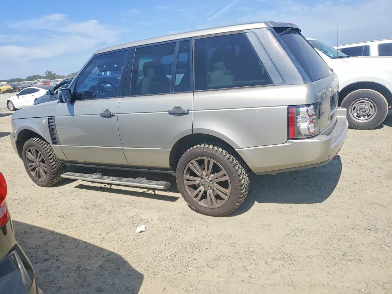 2011 Land Rover Range Rover Hse Luxury Gray vin: SALMF1D42BA351470
