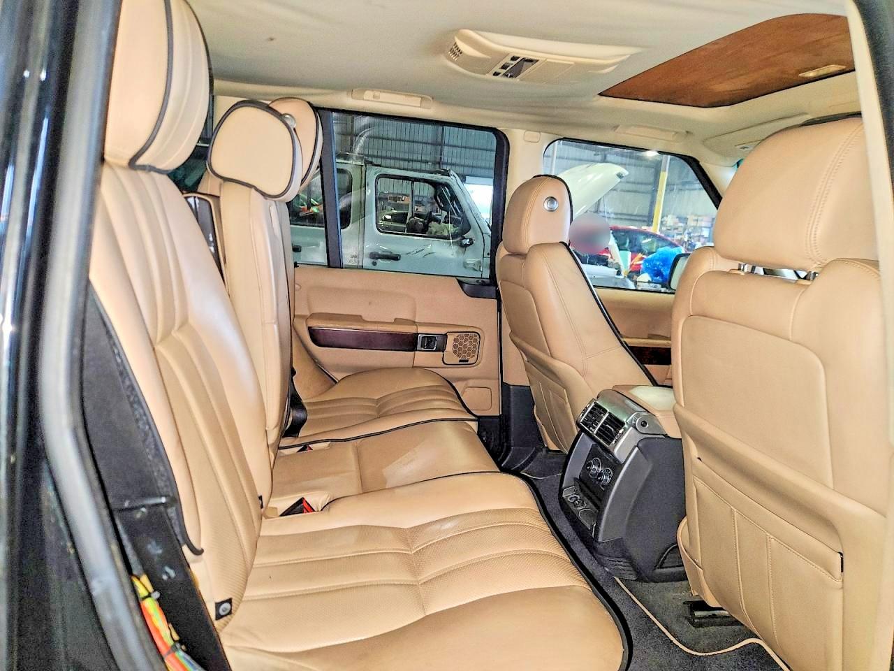 2011 Land Rover Range Rover Hse Luxury Black vin: SALMF1D44BA338266