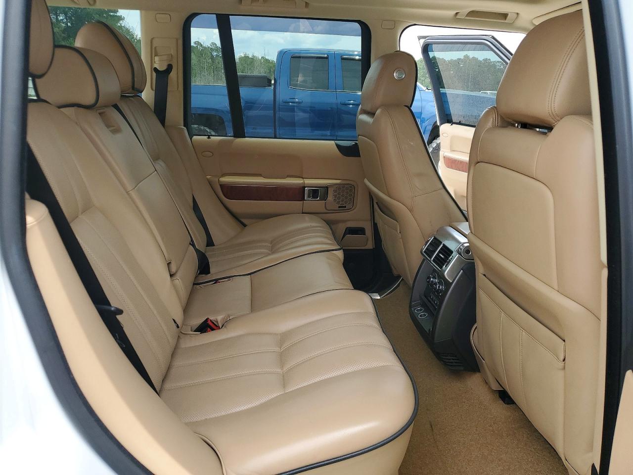 2012 Land Rover Range Rover Hse Luxury White vin: SALMF1D44CA391065