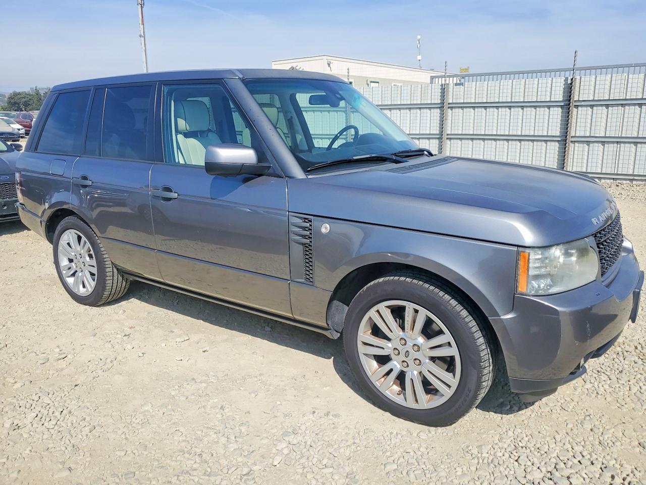 2011 Land Rover Range Rover Hse Luxury Gray vin: SALMF1D45BA340706