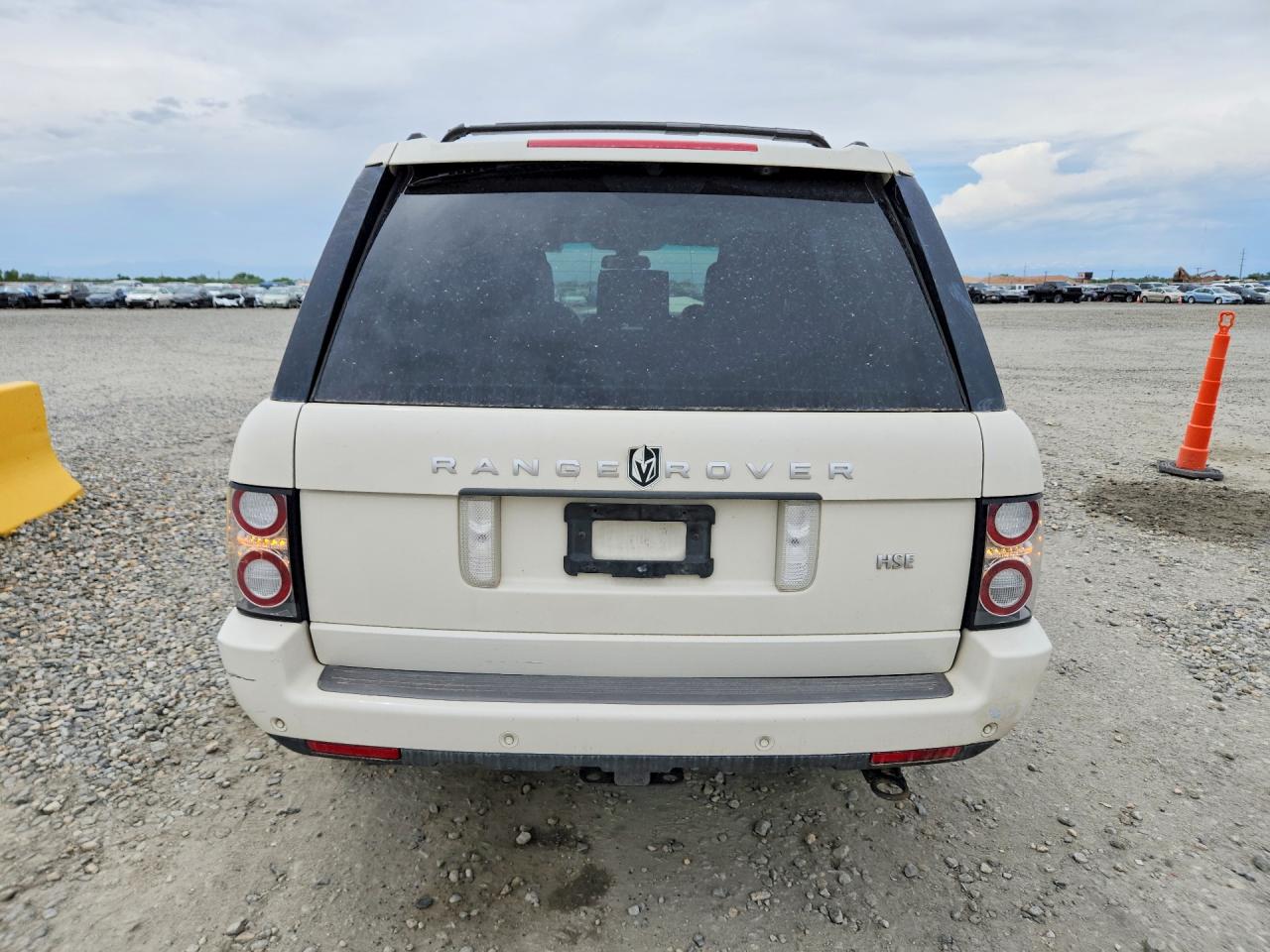 2010 Land Rover Range Rover Hse Luxury White vin: SALMF1D47AA307821