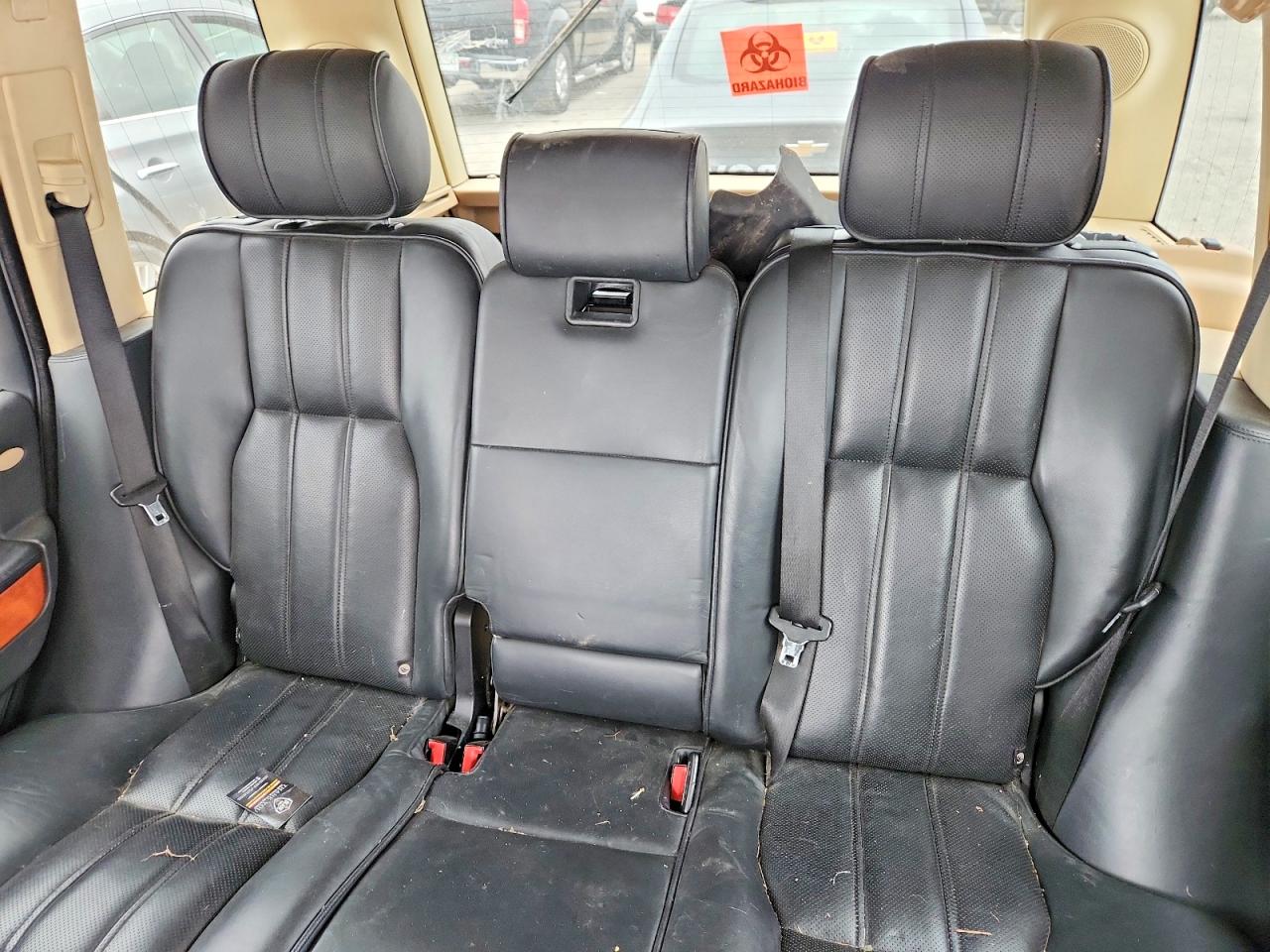 2010 Land Rover Range Rover Hse Luxury White vin: SALMF1D48AA324420