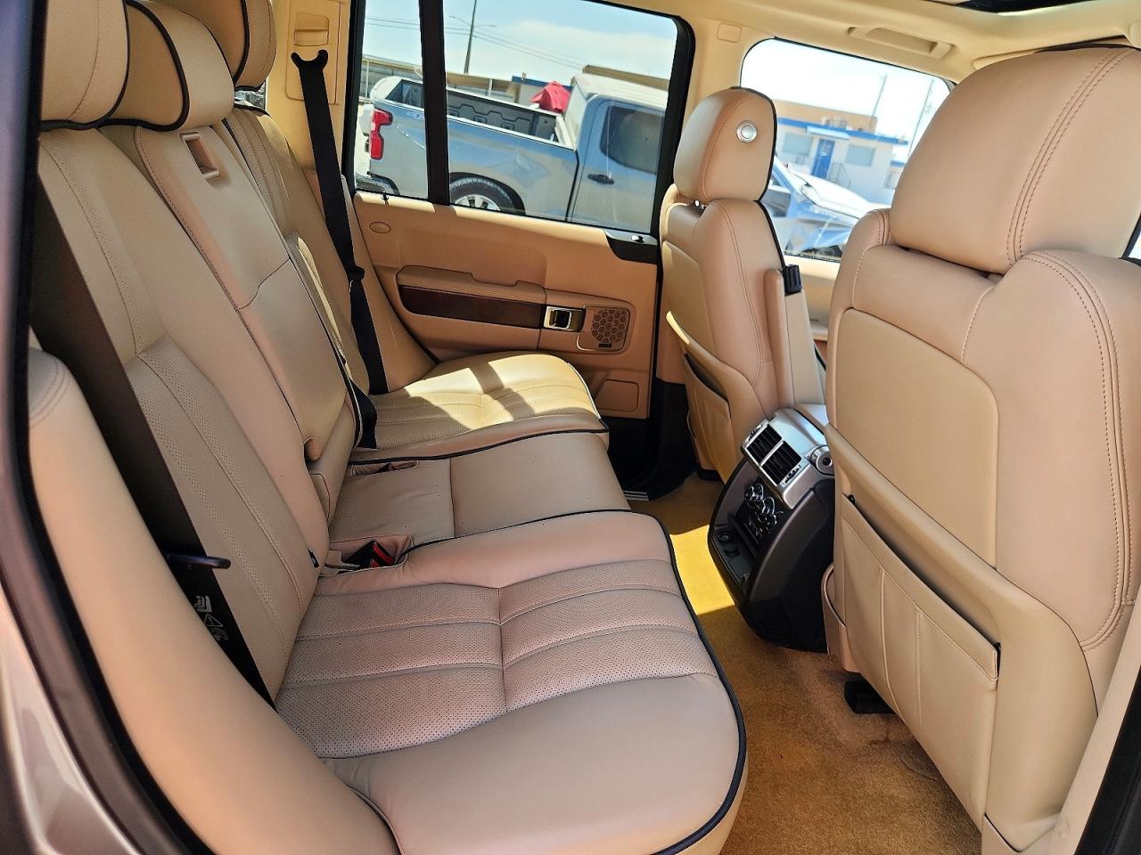 2011 Land Rover Range Rover Hse Luxury Gray vin: SALMF1D49BA330020