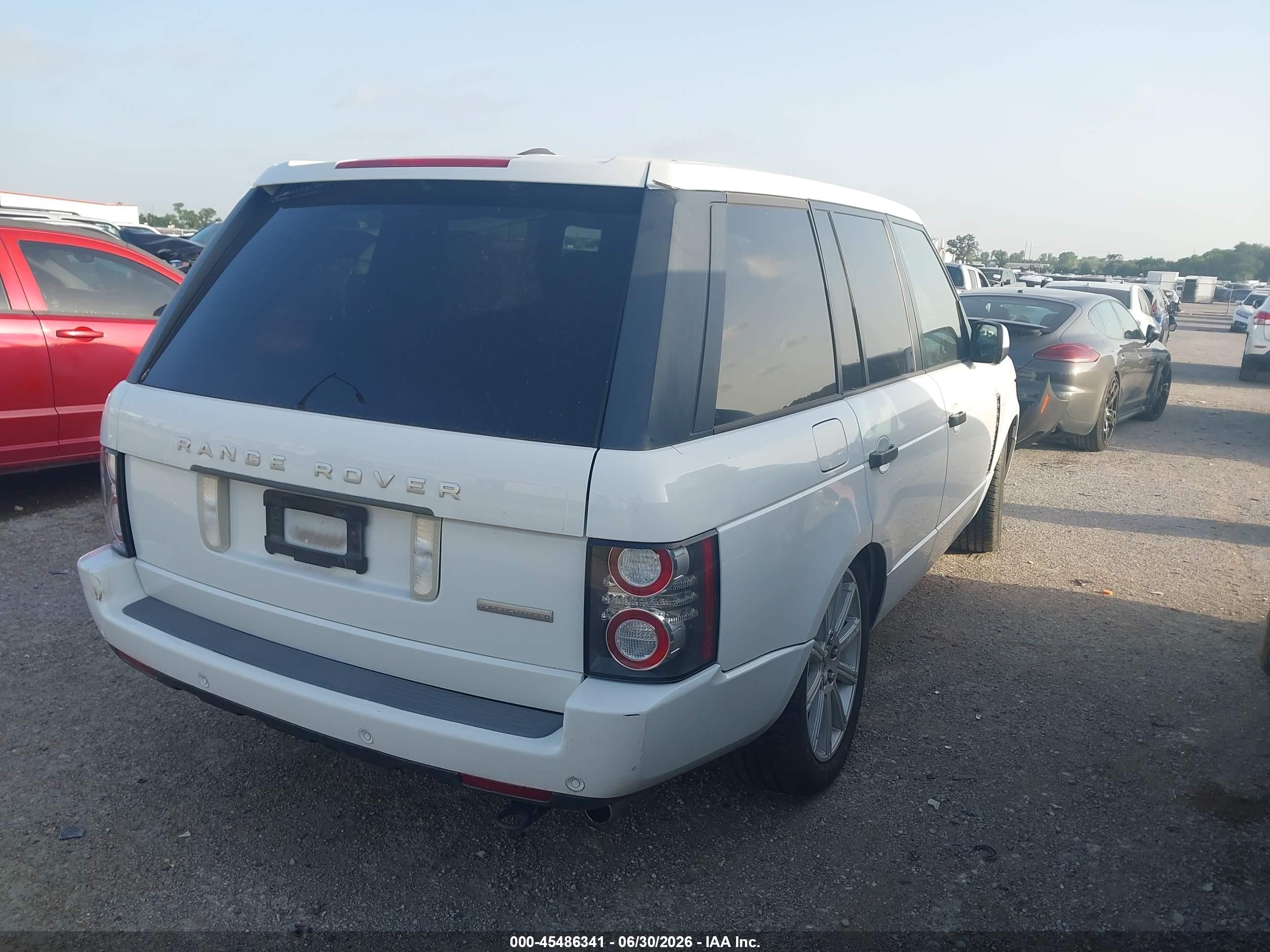 2011 Land Rover Range Rover Supercharged White vin: SALMF1E40BA336822