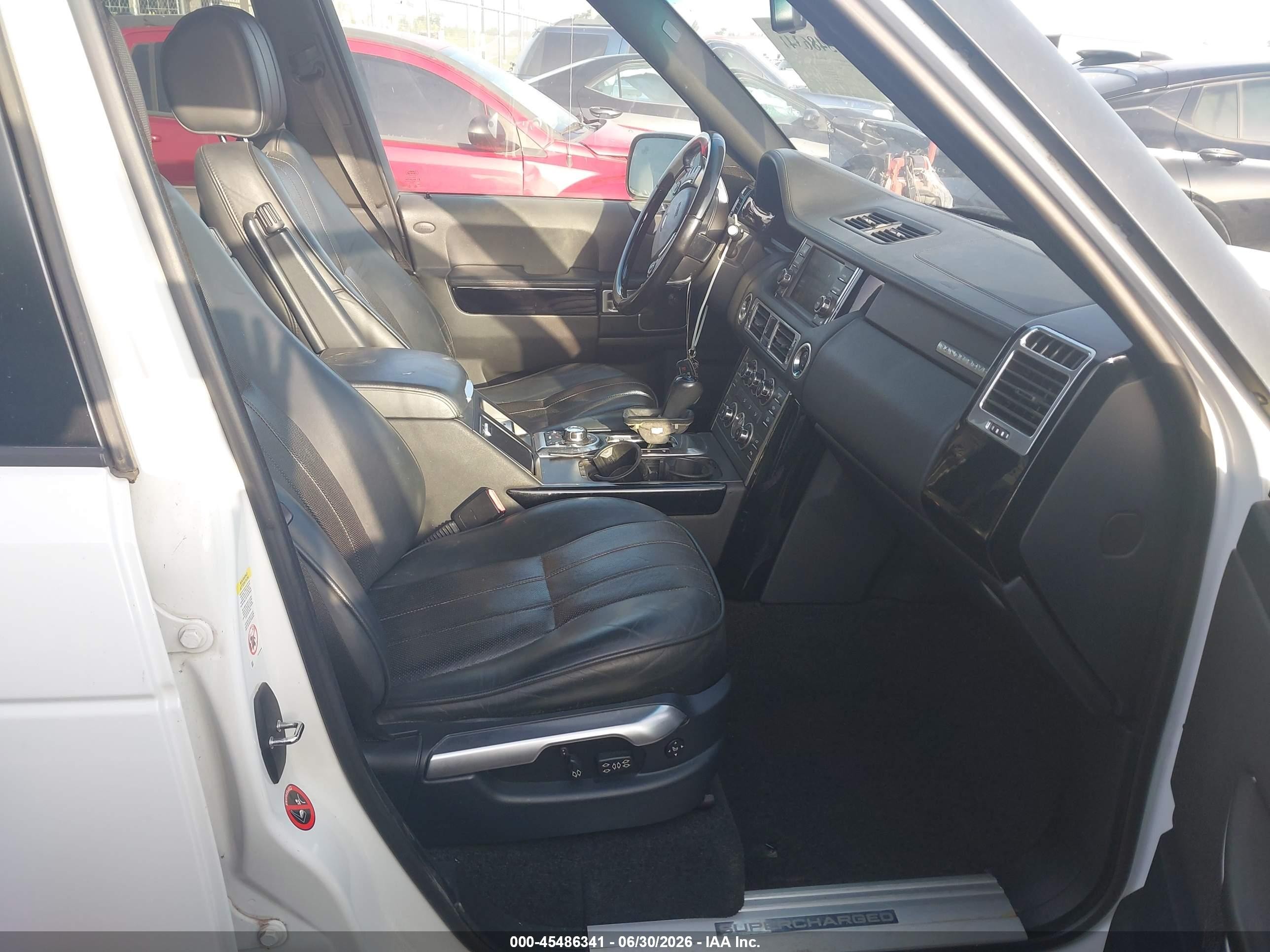 2011 Land Rover Range Rover Supercharged White vin: SALMF1E40BA336822