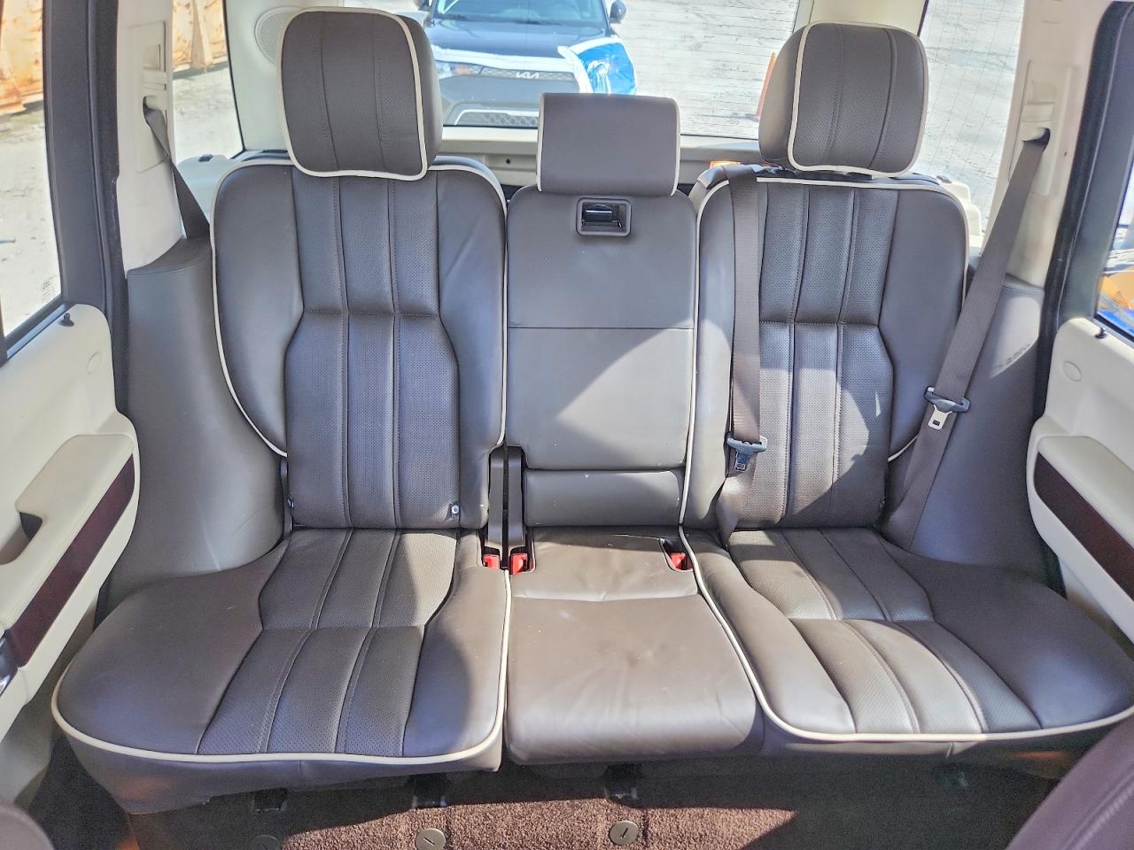 2010 Land Rover Range Rover Hse Luxury Gray vin: SALMF1E41AA317436