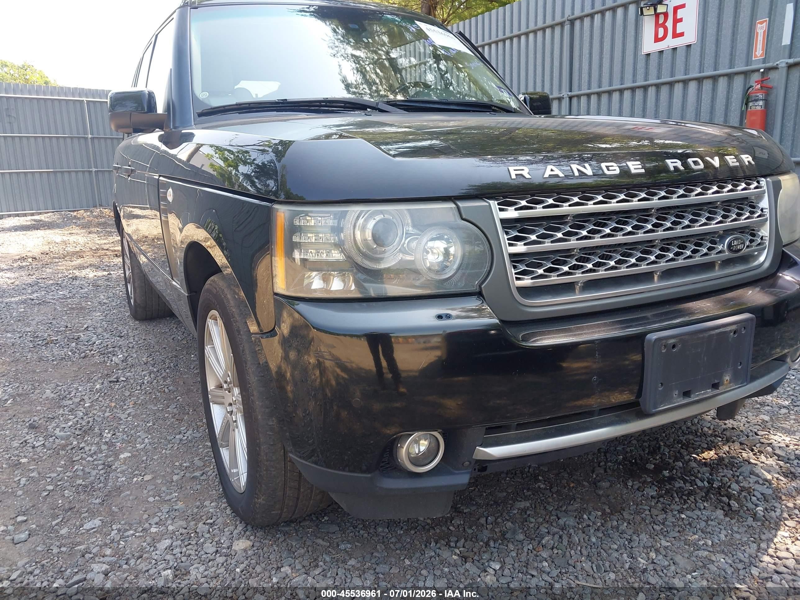 2011 Land Rover Range Rover Supercharged Black vin: SALMF1E41BA332021