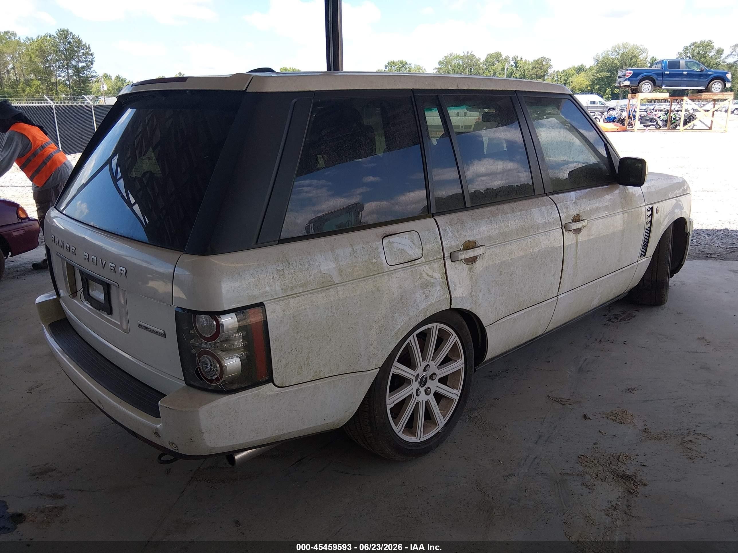 2012 Land Rover Range Rover Supercharged White vin: SALMF1E41CA376375
