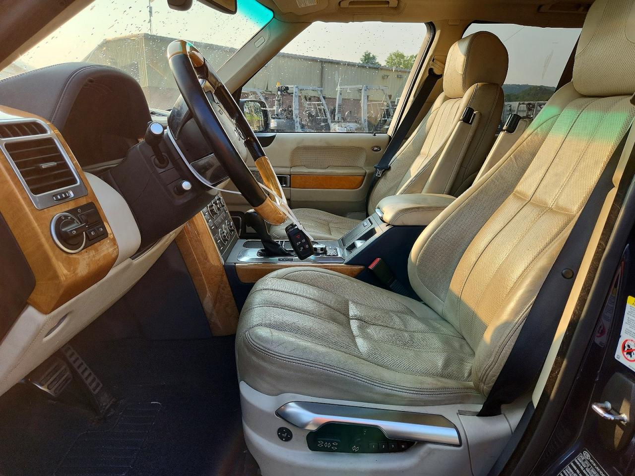 2011 Land Rover Range Rover Autobiography Blue vin: SALMP1E43BA330705